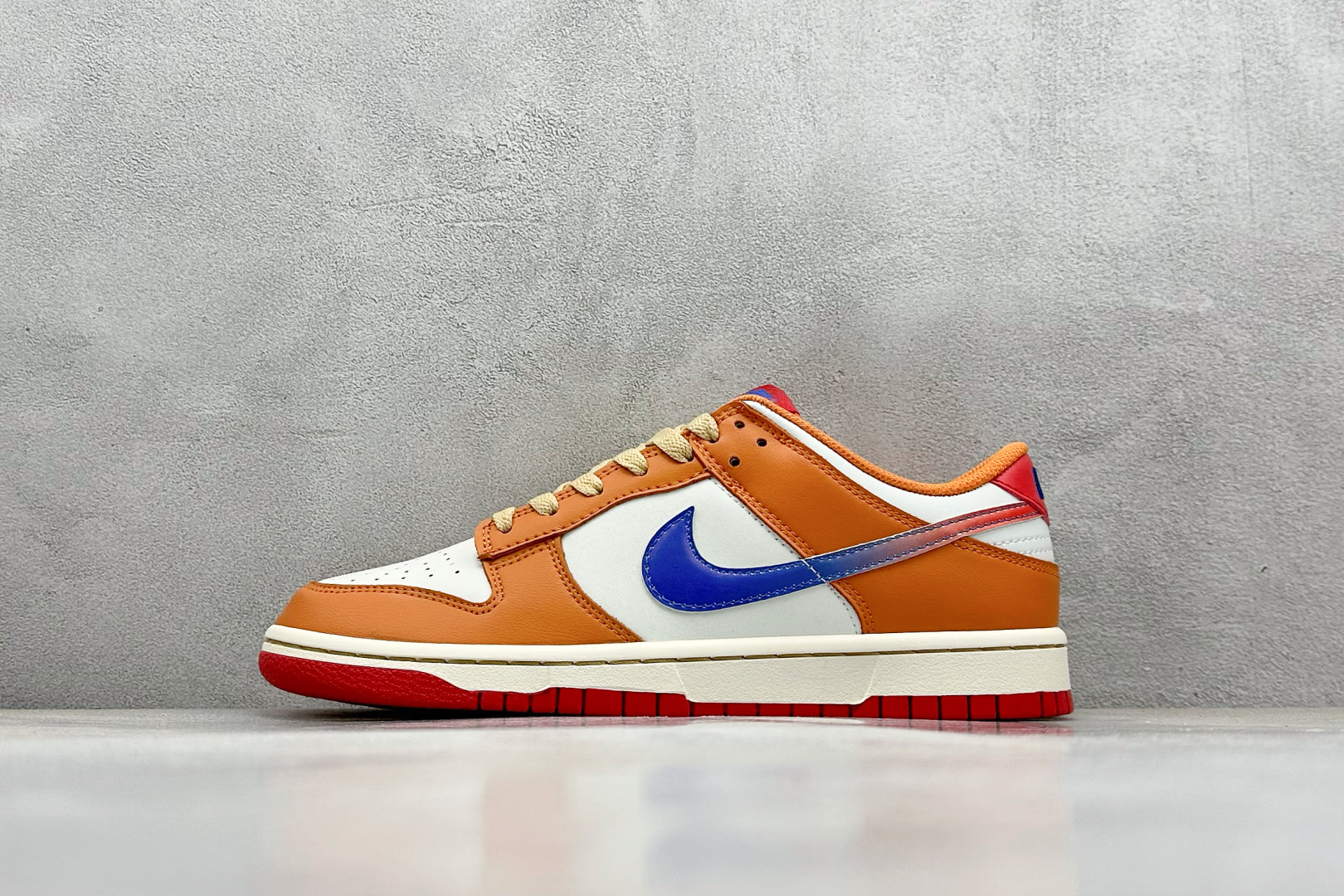 GS福利 
NK SB Dunk Low 
性价比天花板 尝鲜先行版
原装头层材料 独家版型蒸餾加工
帶