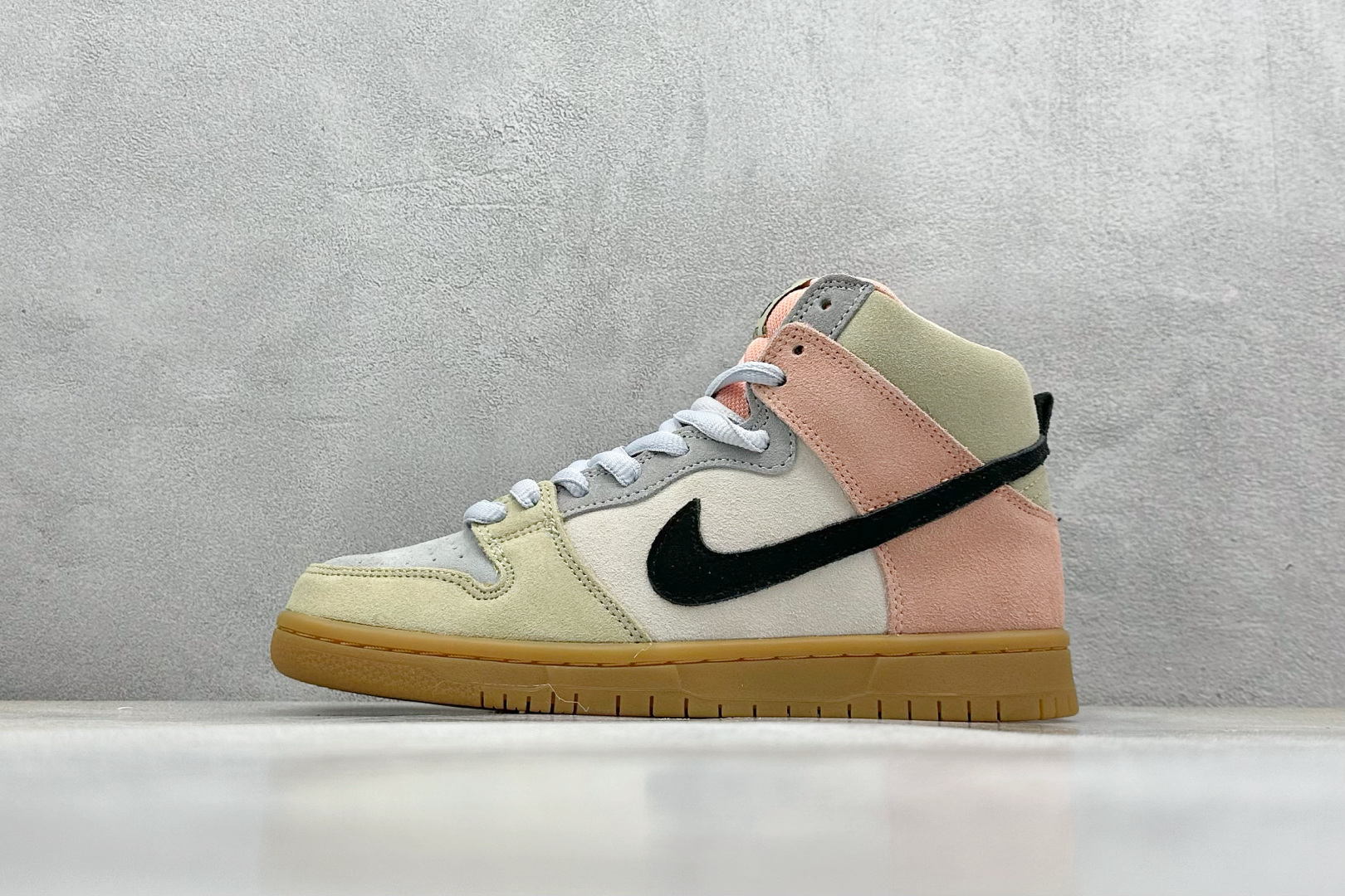 GS福利 
NK SB Dunk Low 
性价比天花板 尝鲜先行版
原装头层材料 独家版型蒸餾加工
帶