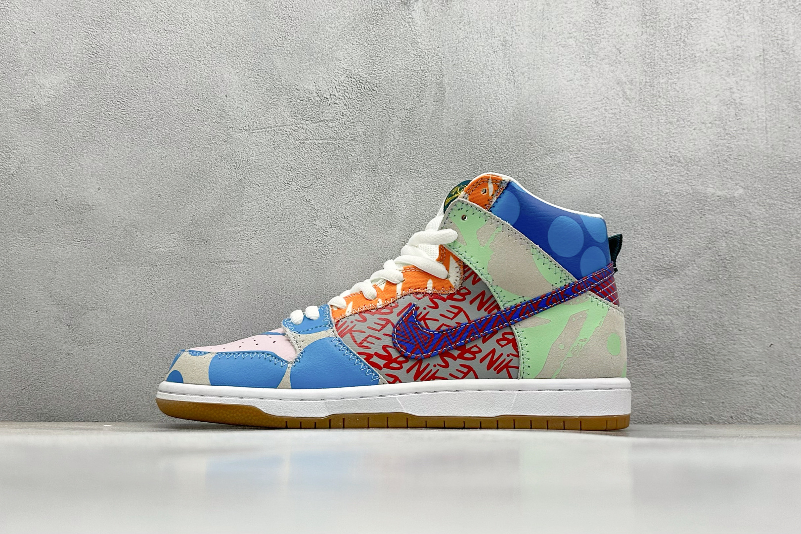 GS福利 
NK SB Dunk Low 
性价比天花板 尝鲜先行版
原装头层材料 独家版型蒸餾加工
帶