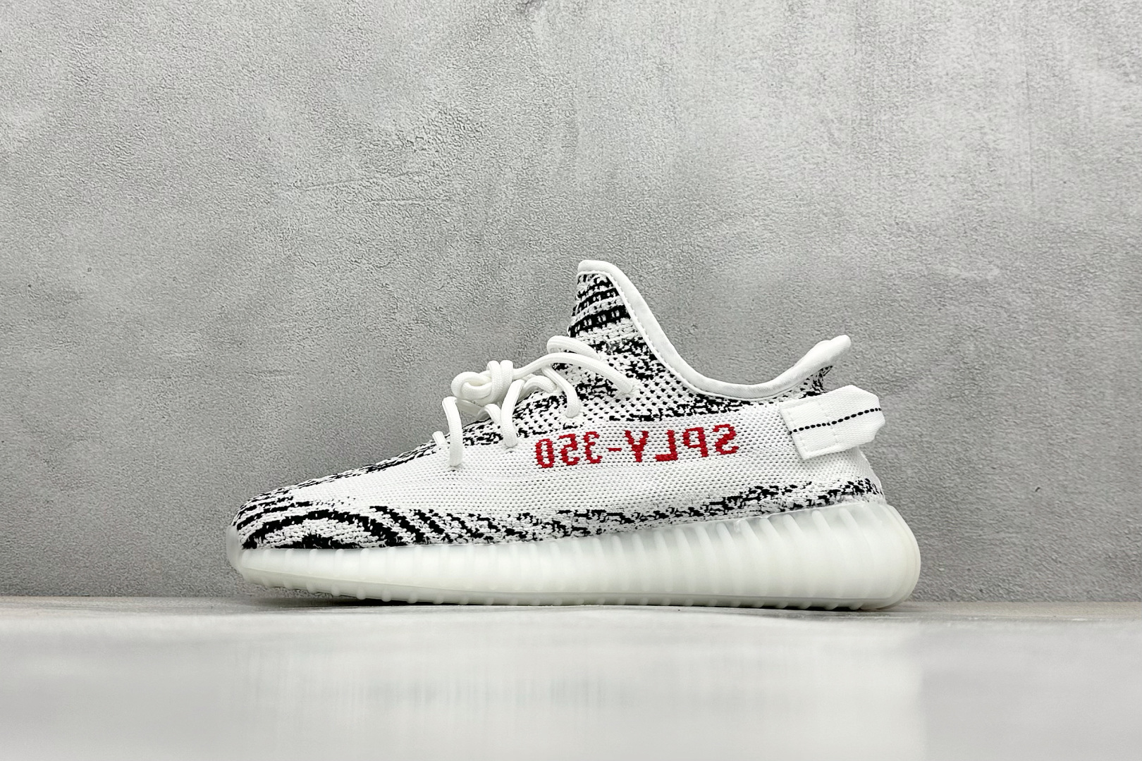  
KX版 Adidas Yeezy 350 V2 Boost 阿迪达斯椰子350二代 巴斯夫爆米花
#