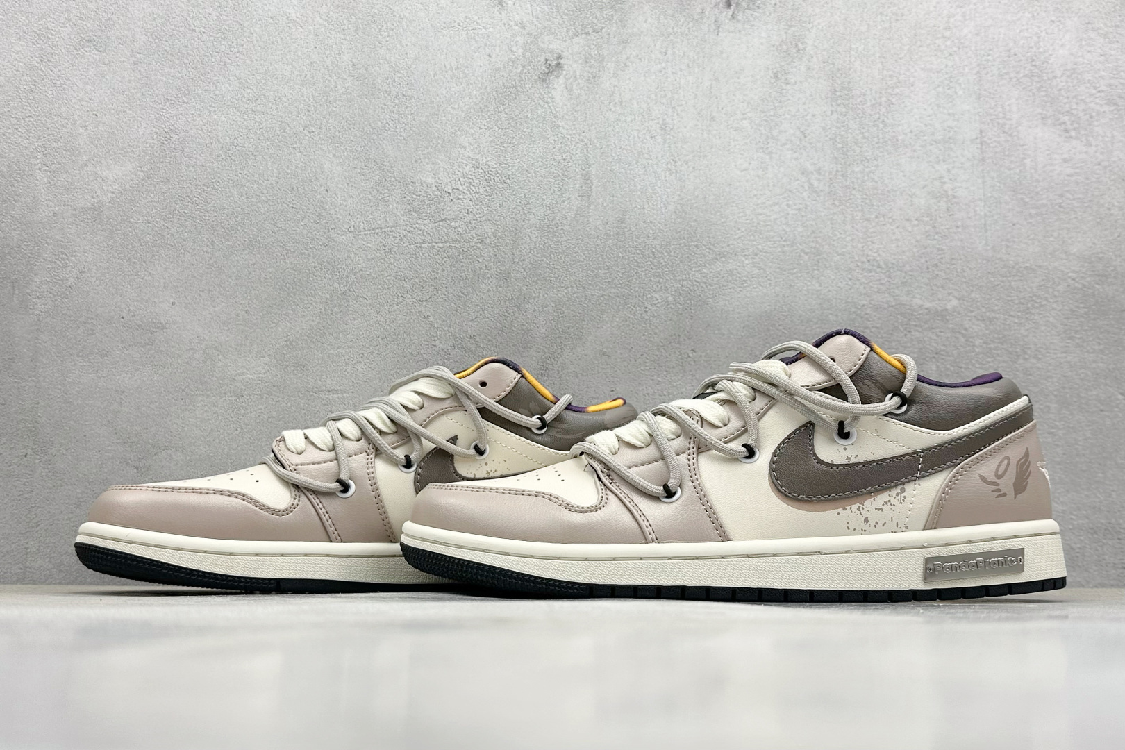  终端放店
FS版 Air Jordan 1 Low AJ1 乔1熊猫恶作剧 街头涂鸦-天使恶魔 低帮篮