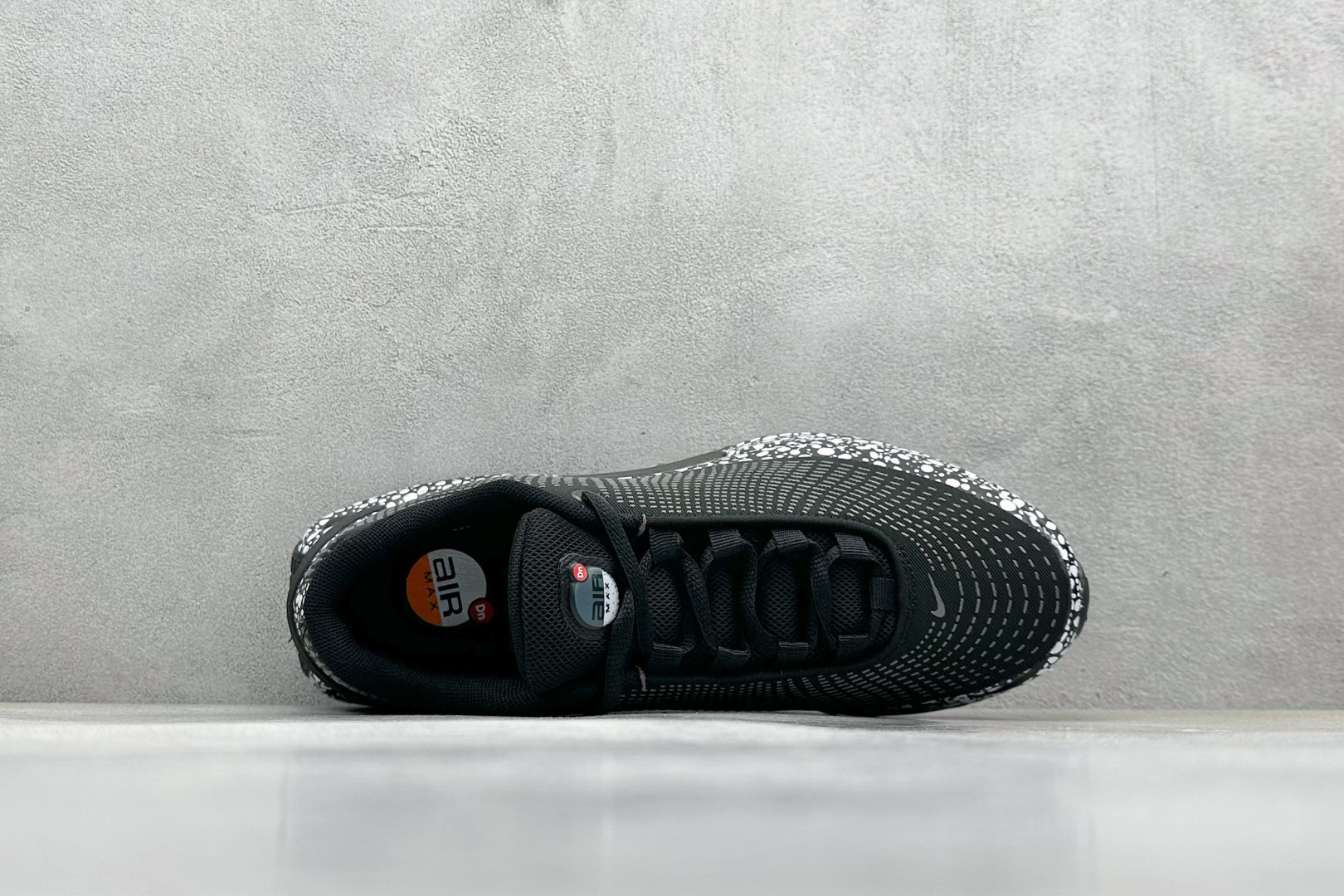终端放店
YH版 Nike Air Max Dn 网布 舒适时尚 减震耐磨 低帮 生活休闲鞋
今年