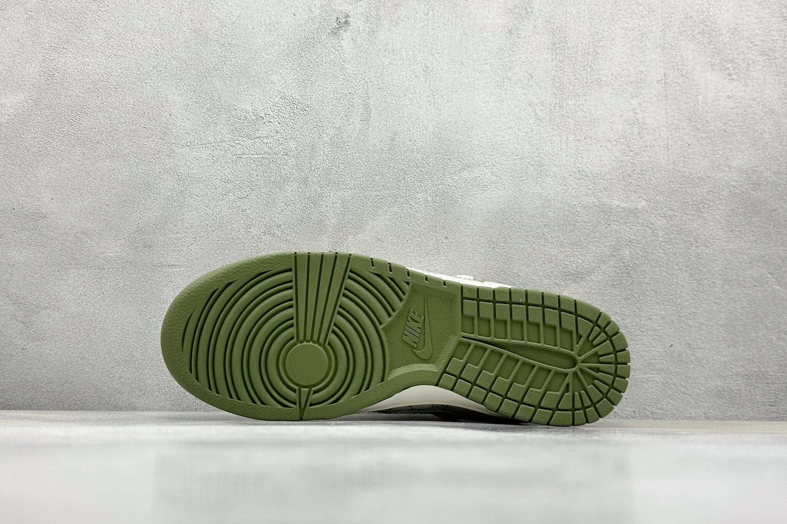 XC版 Nike SB Dunk Low Gucci联名 XX2025-918