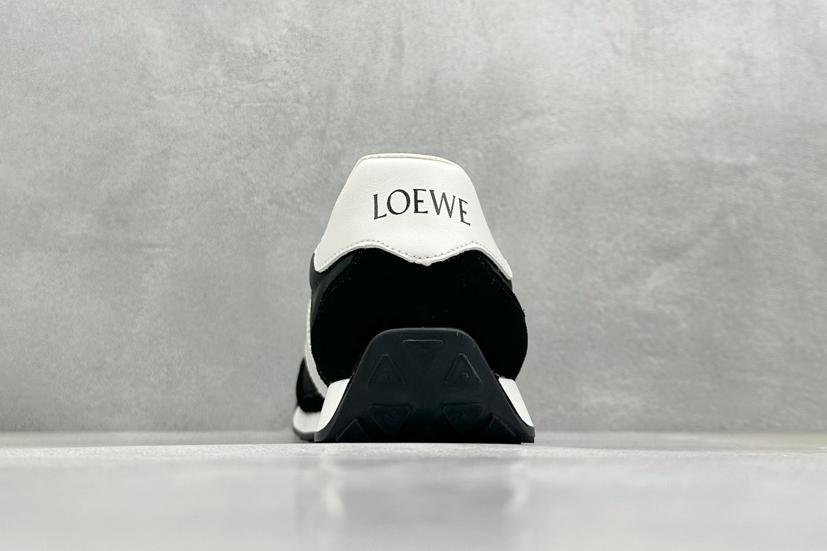 罗意威/Loewe Ballet Runner 25ss春季新款爆款 2.0系列阿甘复古风德训鞋薄底百搭休闲运动鞋
