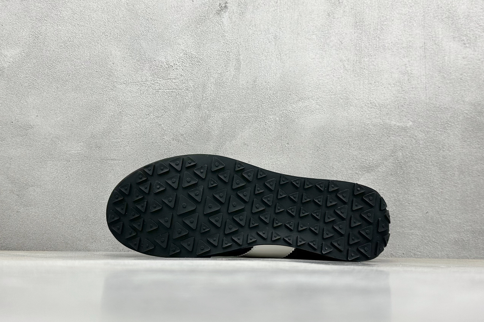 罗意威/Loewe Ballet Runner 25ss春季新款爆款 2.0系列阿甘复古风德训鞋薄底百搭休闲运动鞋
