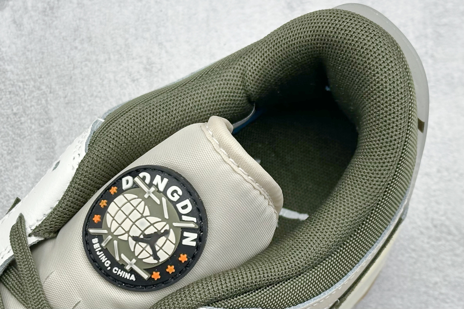 Air Jordan Legacy 312 Low 白绿
乔丹最强三合一混合版 性价比天花板
有着交