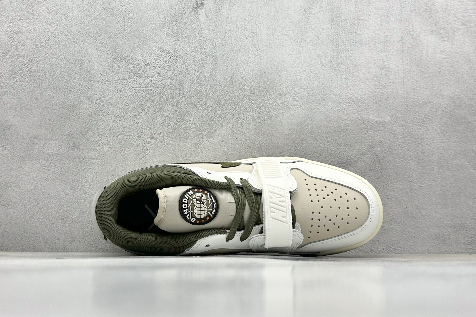 Air Jordan Legacy 312 Low 白绿
乔丹最强三合一混合版 性价比天花板
有着交