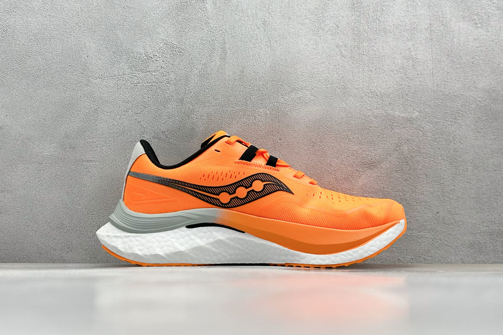  
Saucony 索康尼ENDORPHIN Pro 啡速4代 运动跑鞋 
性能相比前几代再升级：鞋面采