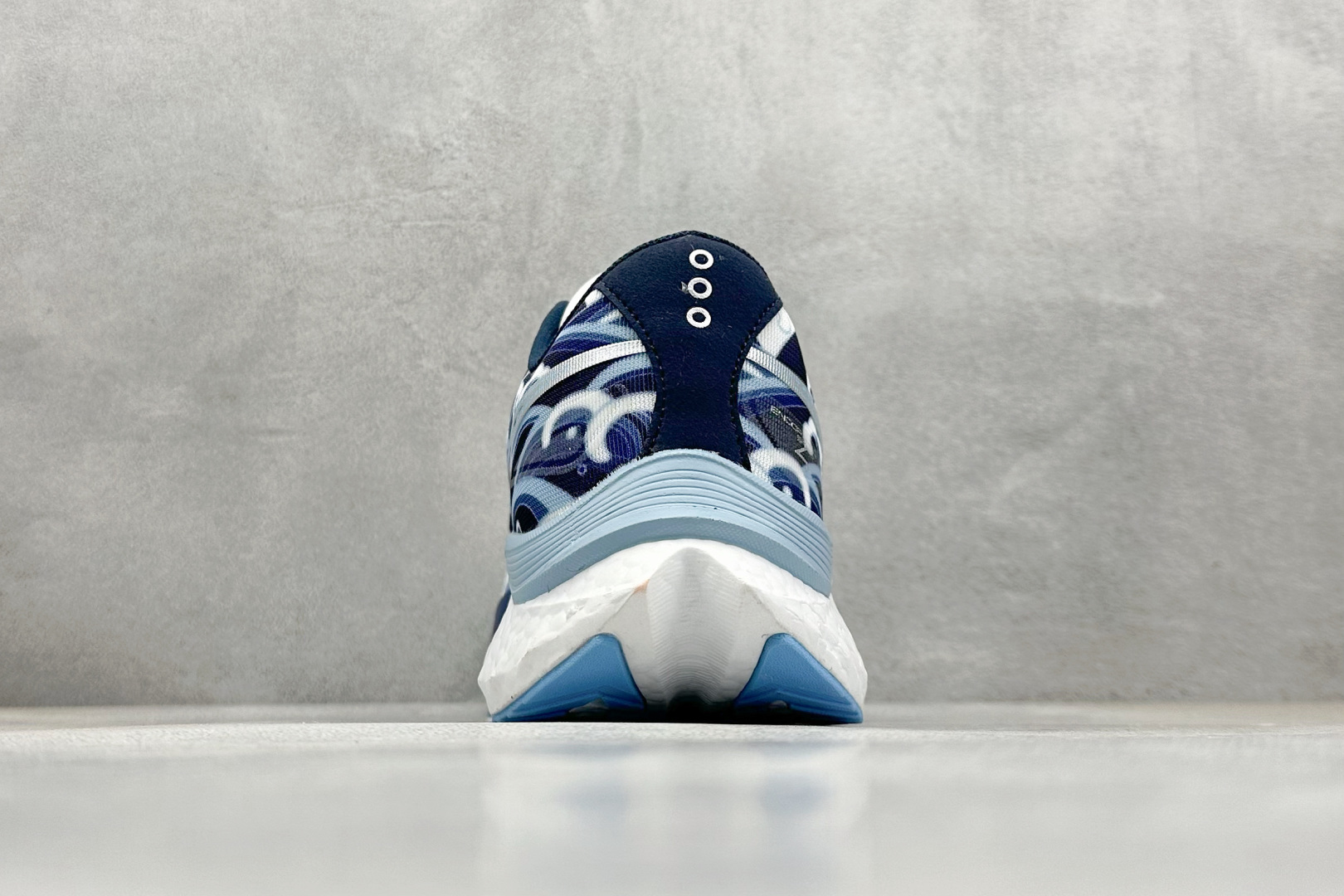  
Saucony 索康尼ENDORPHIN Pro 啡速4代 运动跑鞋 
性能相比前几代再升级：鞋面采