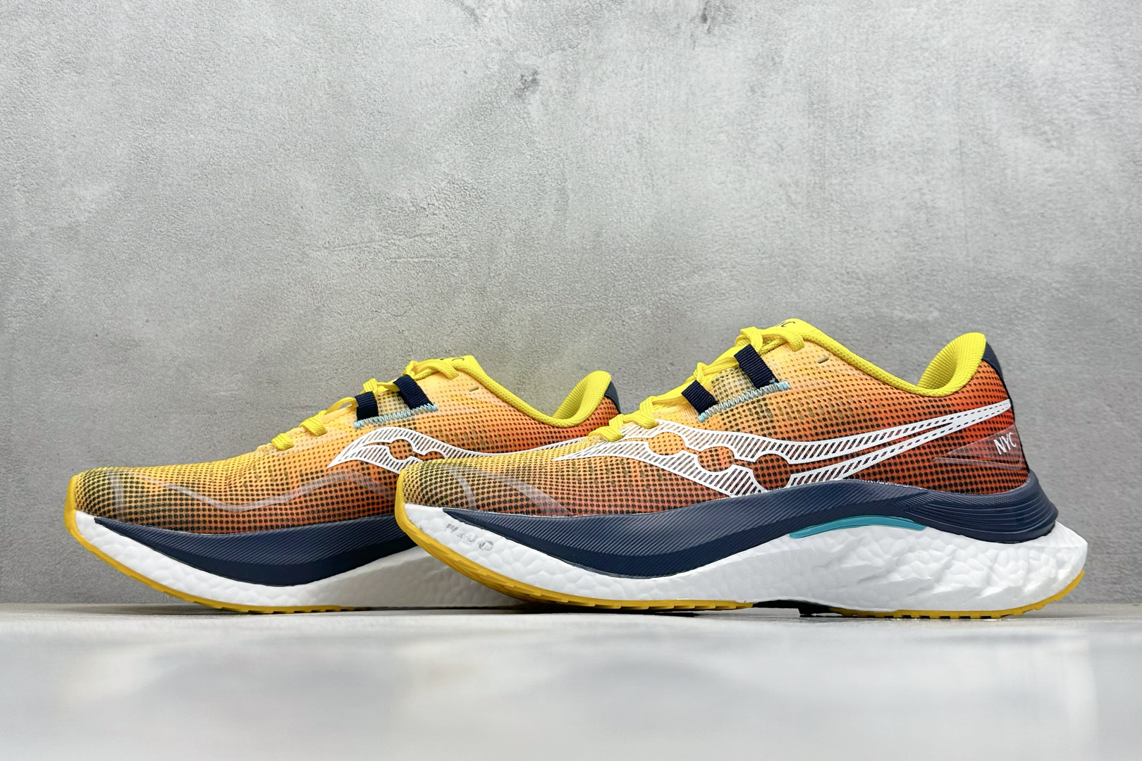 Saucony 索康尼ENDORPHIN Pro 啡速4代 运动跑鞋