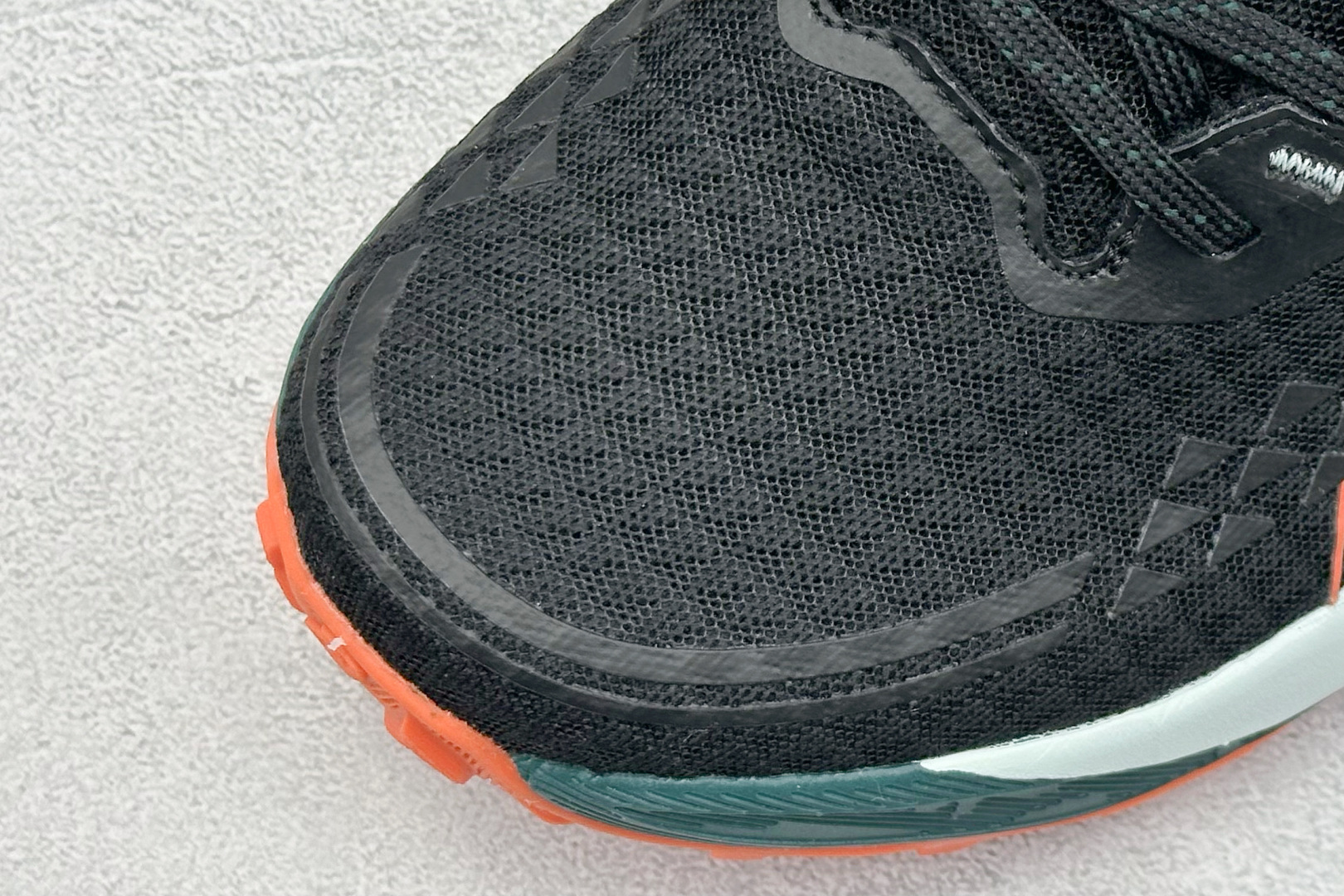  
Asics Gel-Trabuco 13 亚瑟士复古透气休闲鞋缓震耐磨跑步鞋
#鞋面采用无缝线鞋面