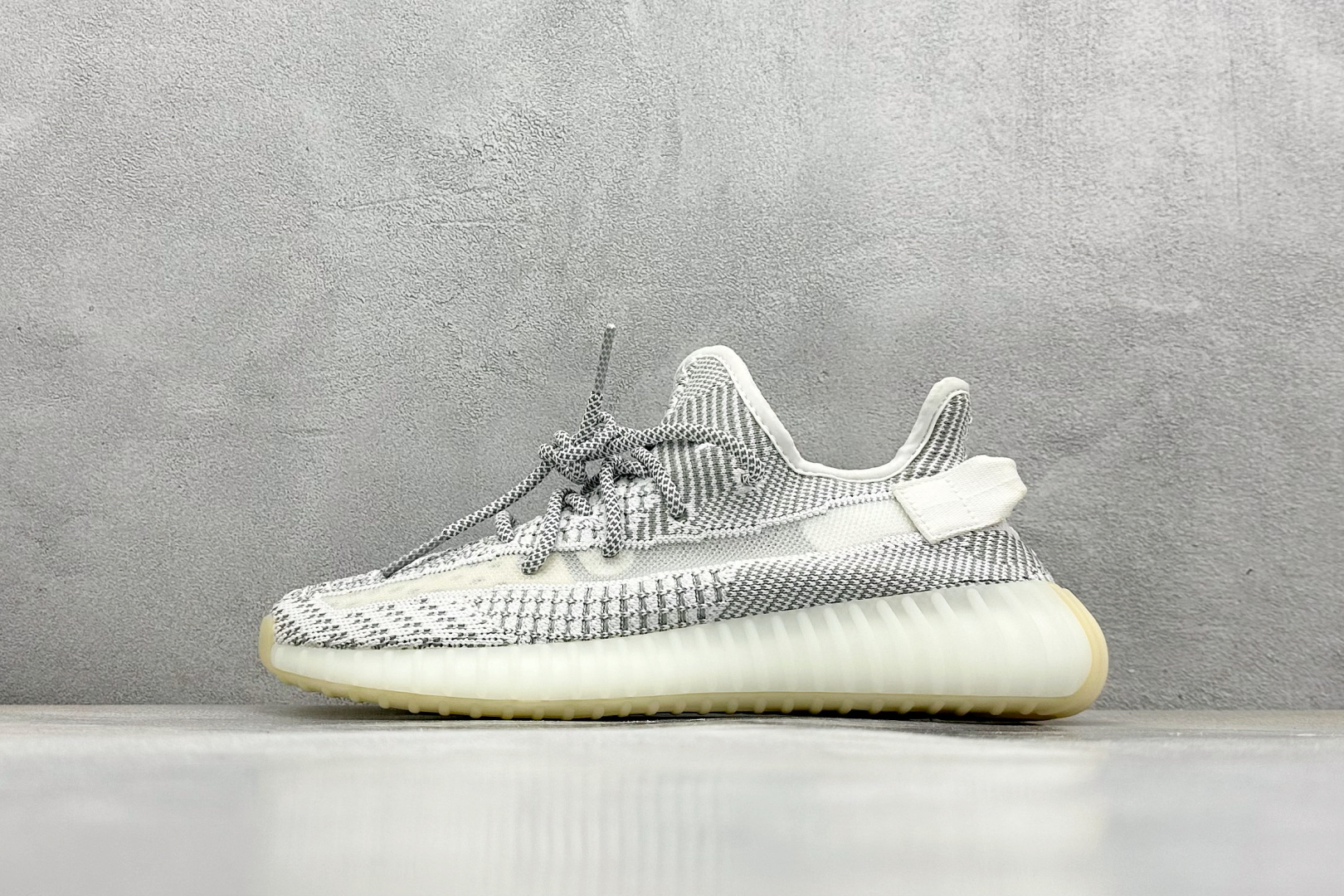  
KX版 Adidas Yeezy 350 V2 Boost 阿迪达斯椰子350二代 巴斯夫爆米花
#