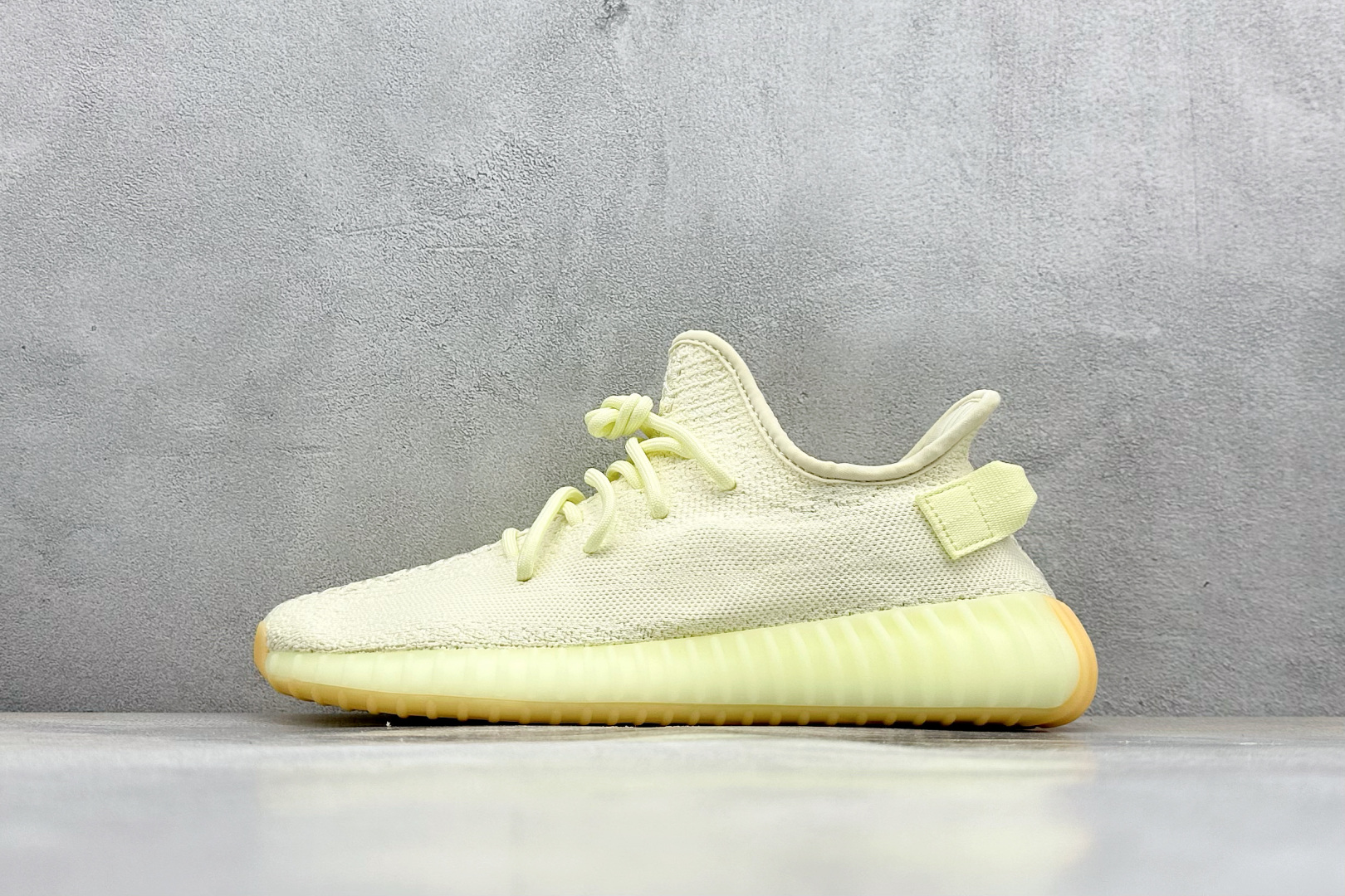  
KX版 Adidas Yeezy 350 V2 Boost 阿迪达斯椰子350二代 巴斯夫爆米花
#