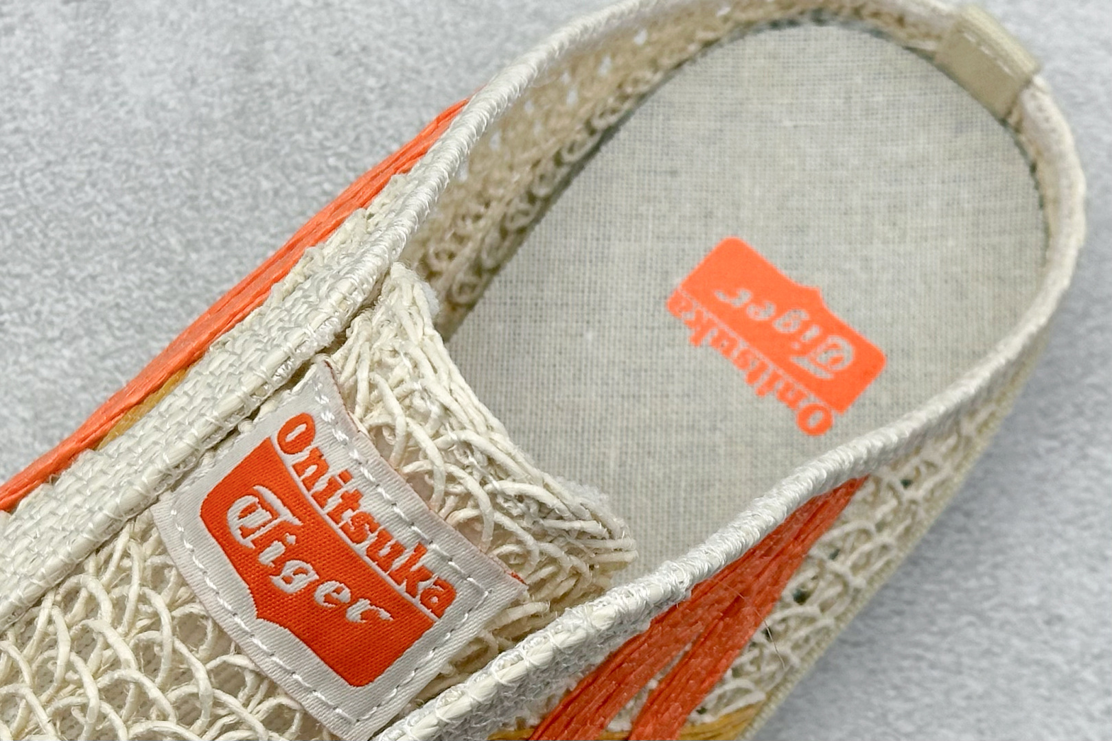  
Onitsuka Tiger  Mexico 66 Sabot
鬼冢虎半拖一脚蹬系列 
市面最为正确