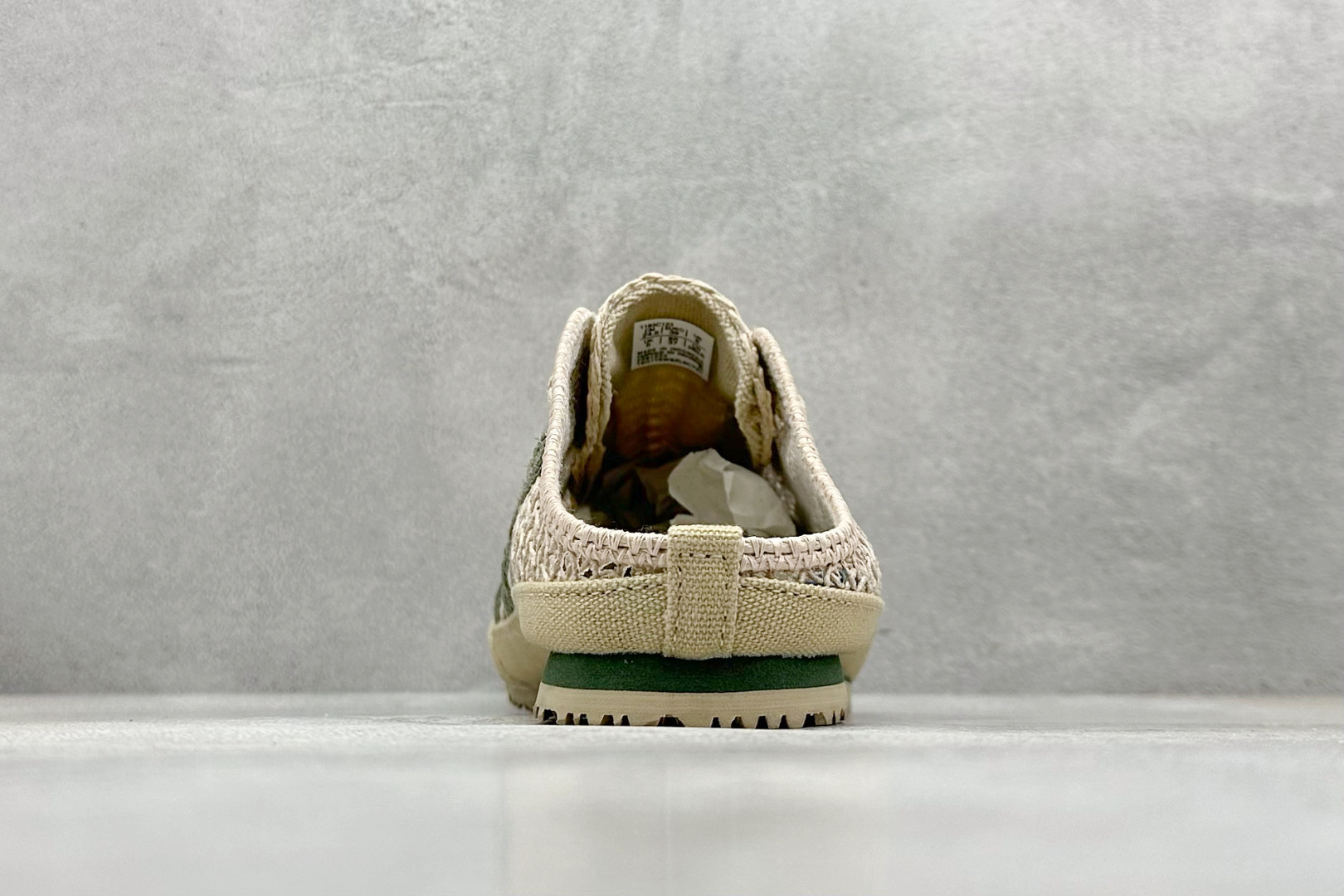  
Onitsuka Tiger  Mexico 66 Sabot
鬼冢虎半拖一脚蹬系列 
市面最为正确