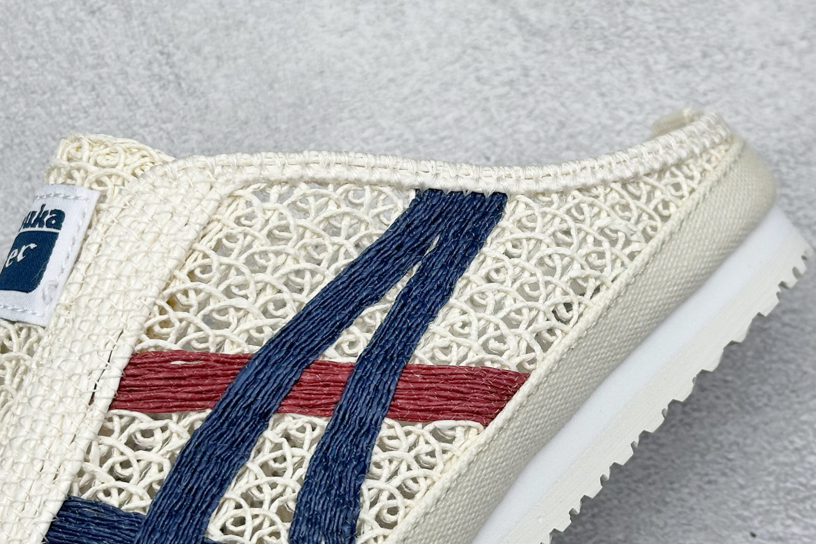  
Onitsuka Tiger  Mexico 66 Sabot
鬼冢虎半拖一脚蹬系列 
市面最为正确