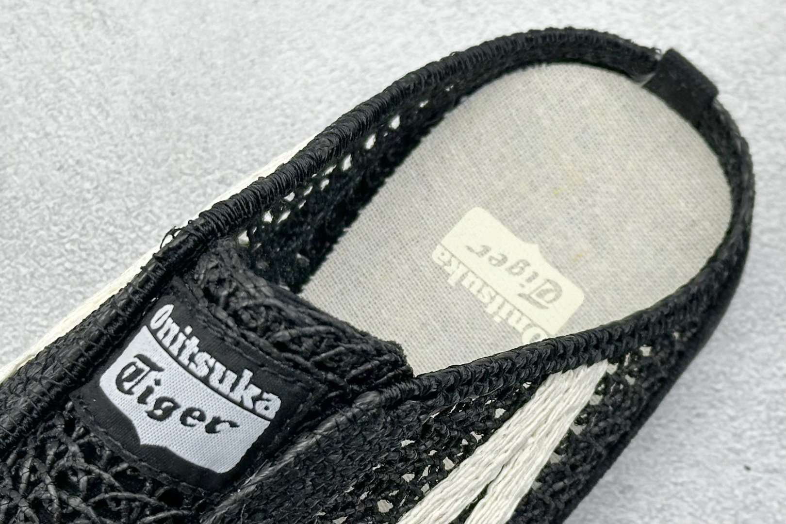  
Onitsuka Tiger  Mexico 66 Sabot
鬼冢虎半拖一脚蹬系列 
市面最为正确
