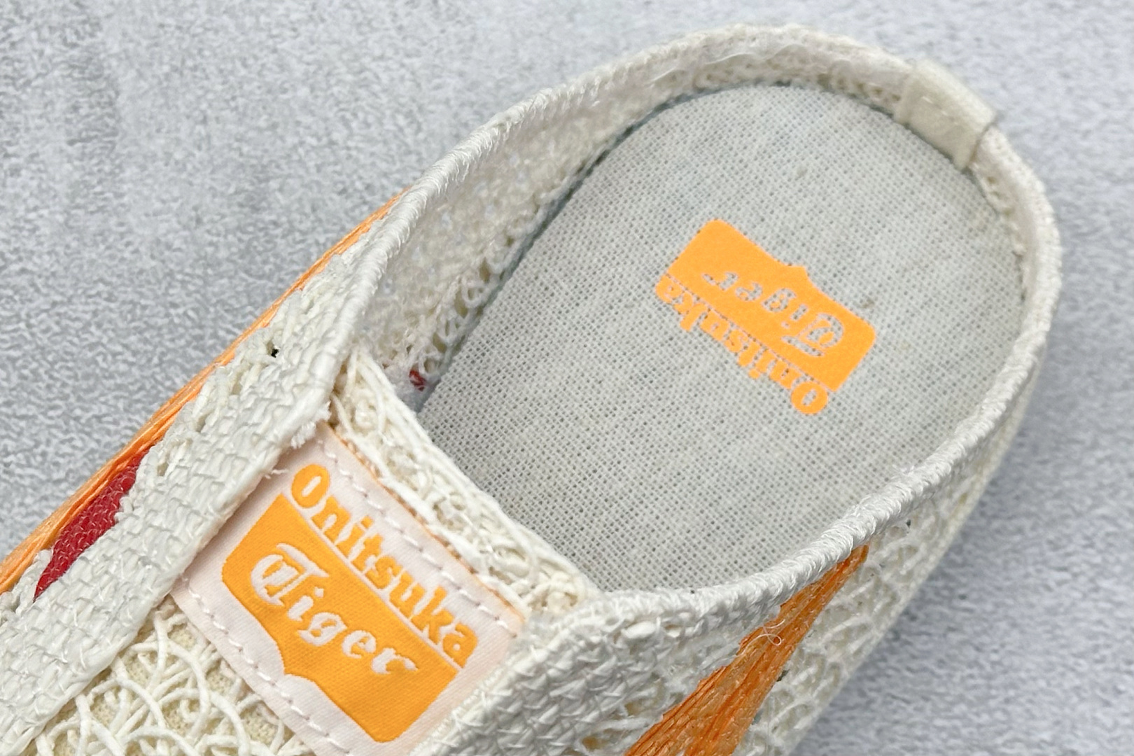  
Onitsuka Tiger  Mexico 66 Sabot
鬼冢虎半拖一脚蹬系列 
市面最为正确