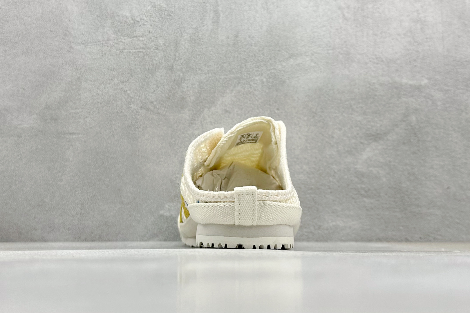  
Onitsuka Tiger  Mexico 66 Sabot
鬼冢虎半拖一脚蹬系列 
市面最为正确