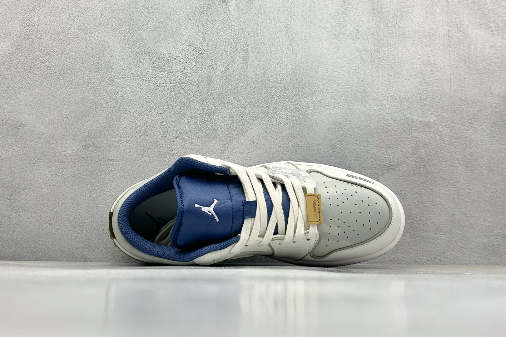  终端放店
FS版 Air Jordan 1 Low AJ1 乔1 熊猫恶作剧-航海时代 踏浪 低帮复古