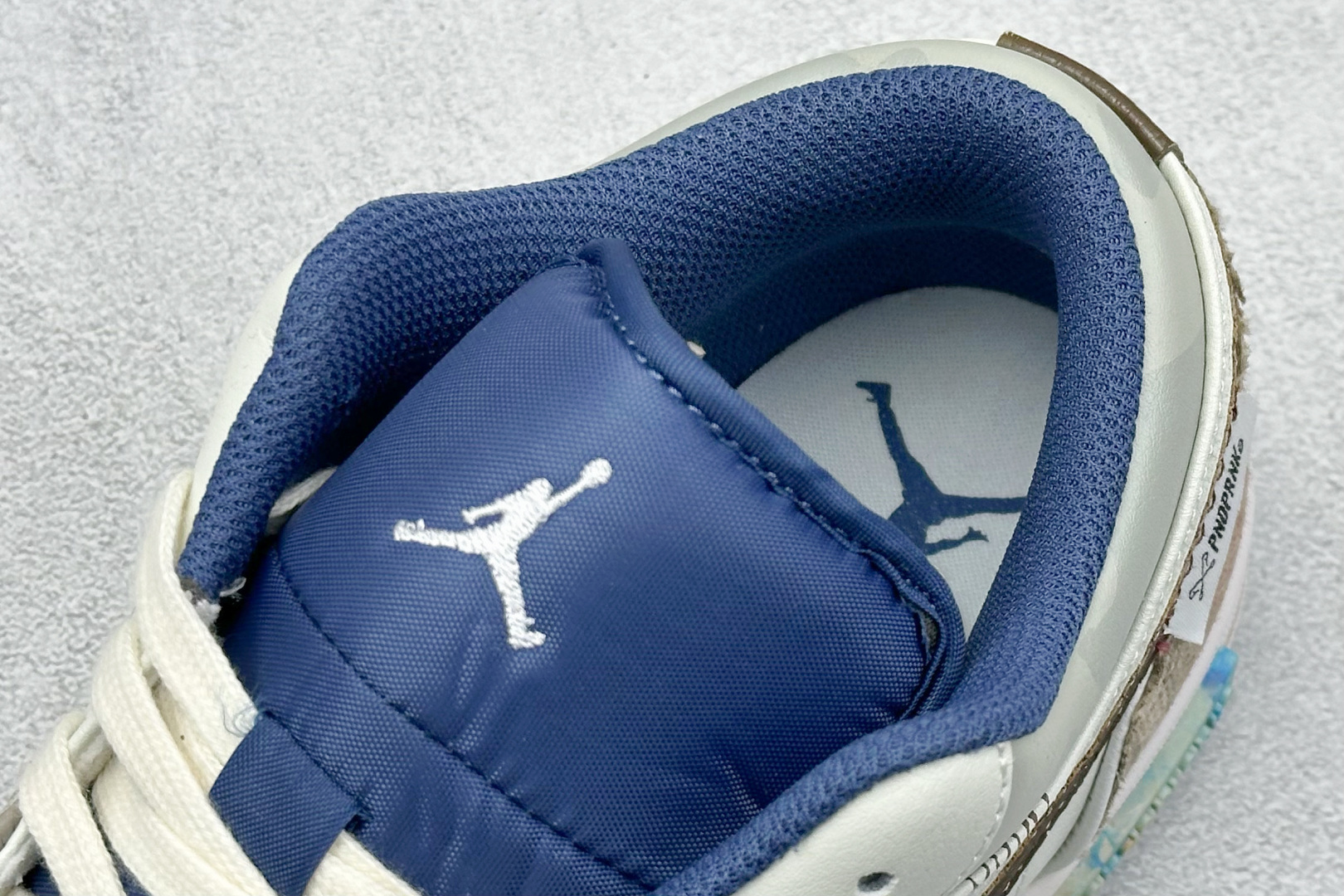  终端放店
FS版 Air Jordan 1 Low AJ1 乔1 熊猫恶作剧-航海时代 踏浪 低帮复古