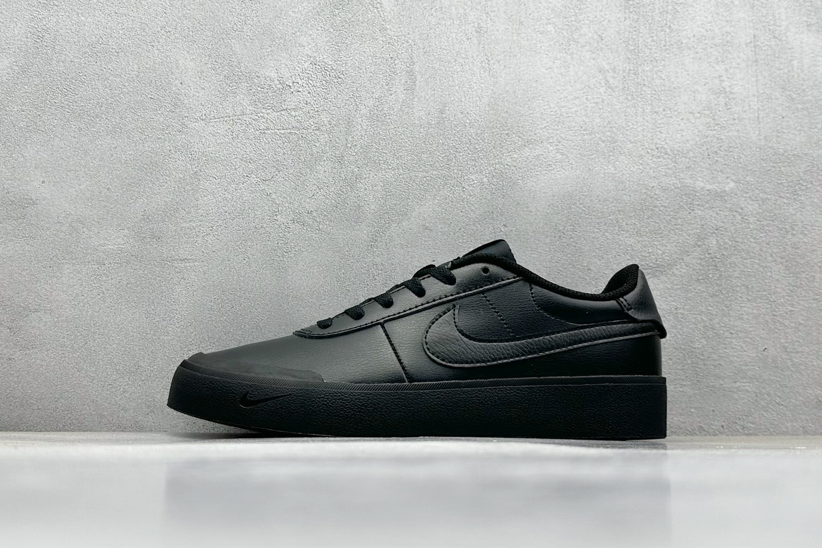  终端放店
GX版 Nike Court SHOT 时尚百搭 防滑耐磨 低帮 板鞋 

货号：FQ814