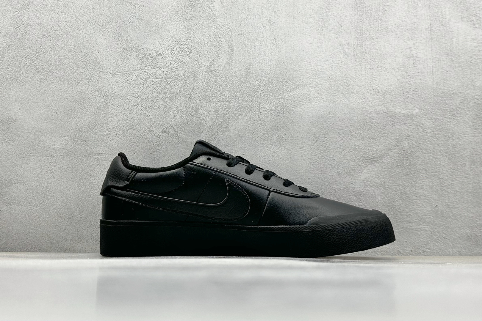  终端放店
GX版 Nike Court SHOT 时尚百搭 防滑耐磨 低帮 板鞋 

货号：FQ814