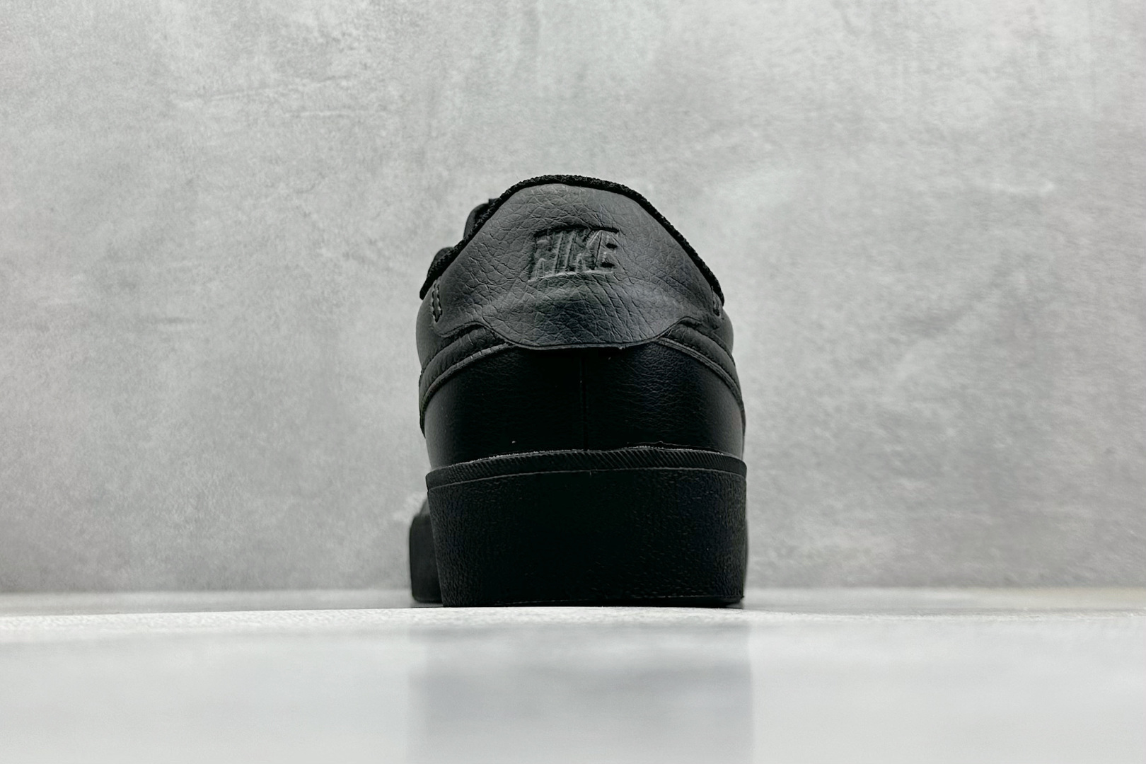  终端放店
GX版 Nike Court SHOT 时尚百搭 防滑耐磨 低帮 板鞋 

货号：FQ814