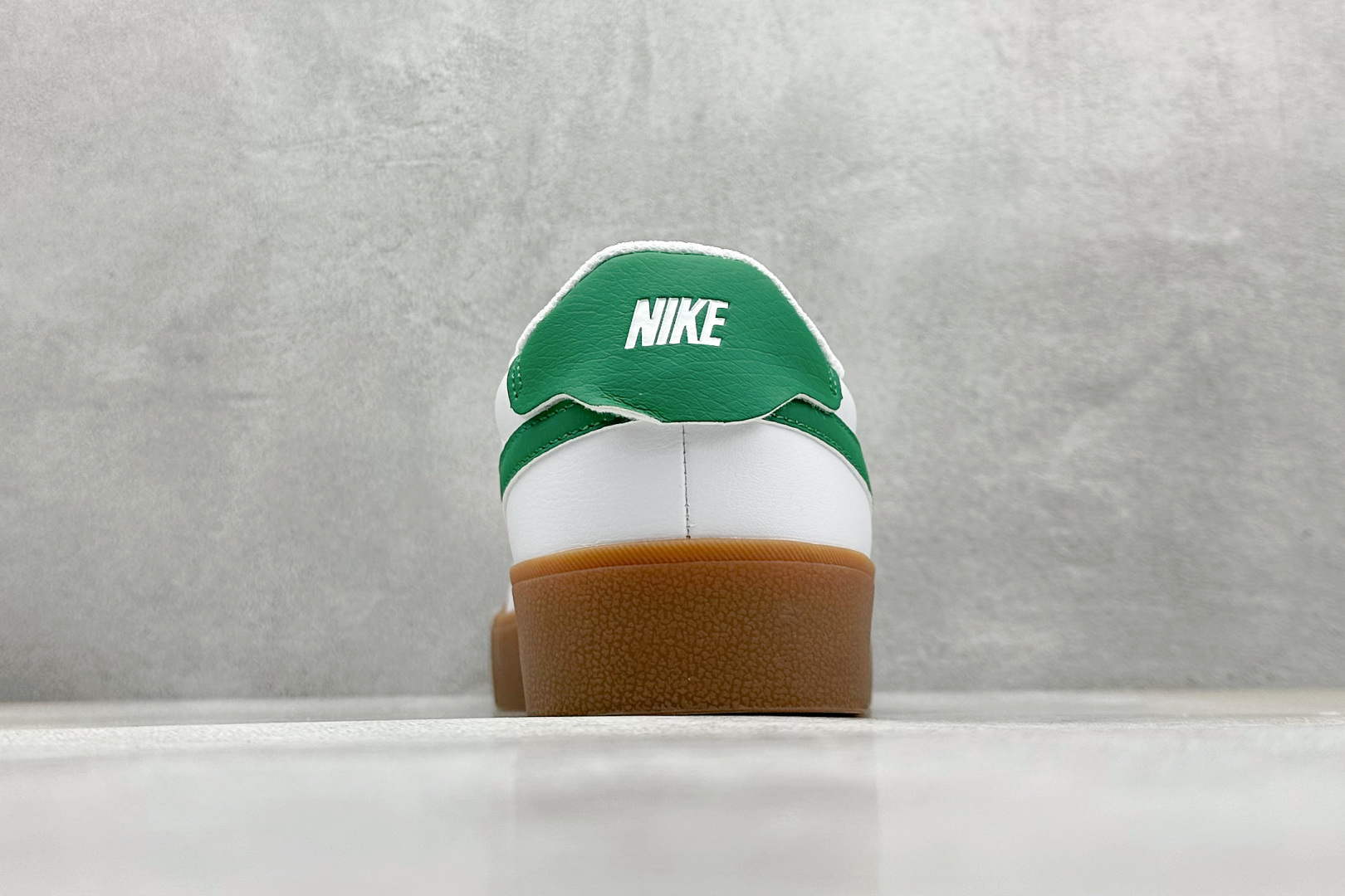  终端放店
GX版 Nike Court SHOT 时尚百搭 防滑耐磨 低帮 板鞋 

货号：FQ814