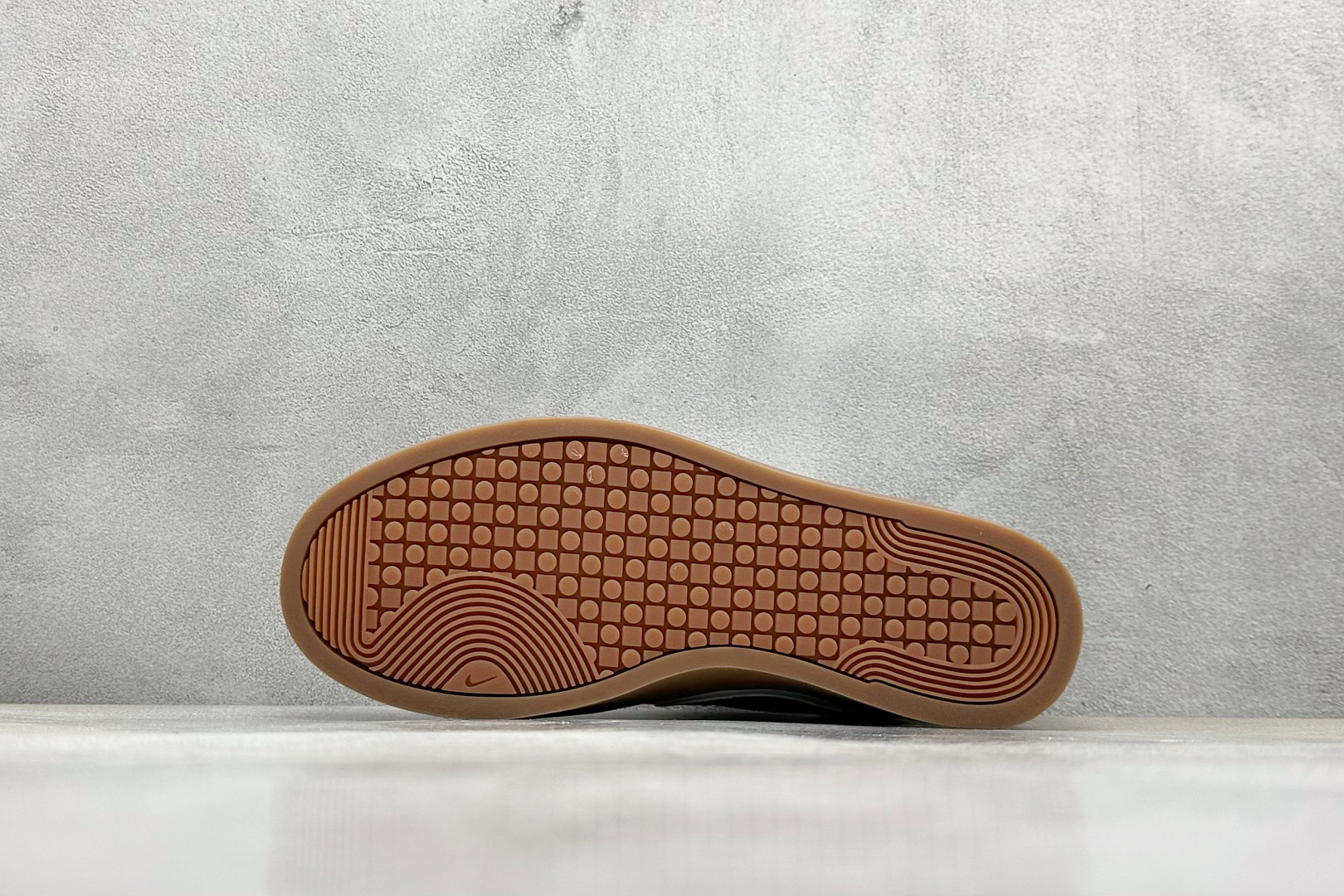  终端放店
GX版 Nike Court SHOT 时尚百搭 防滑耐磨 低帮 板鞋 

货号：FQ814