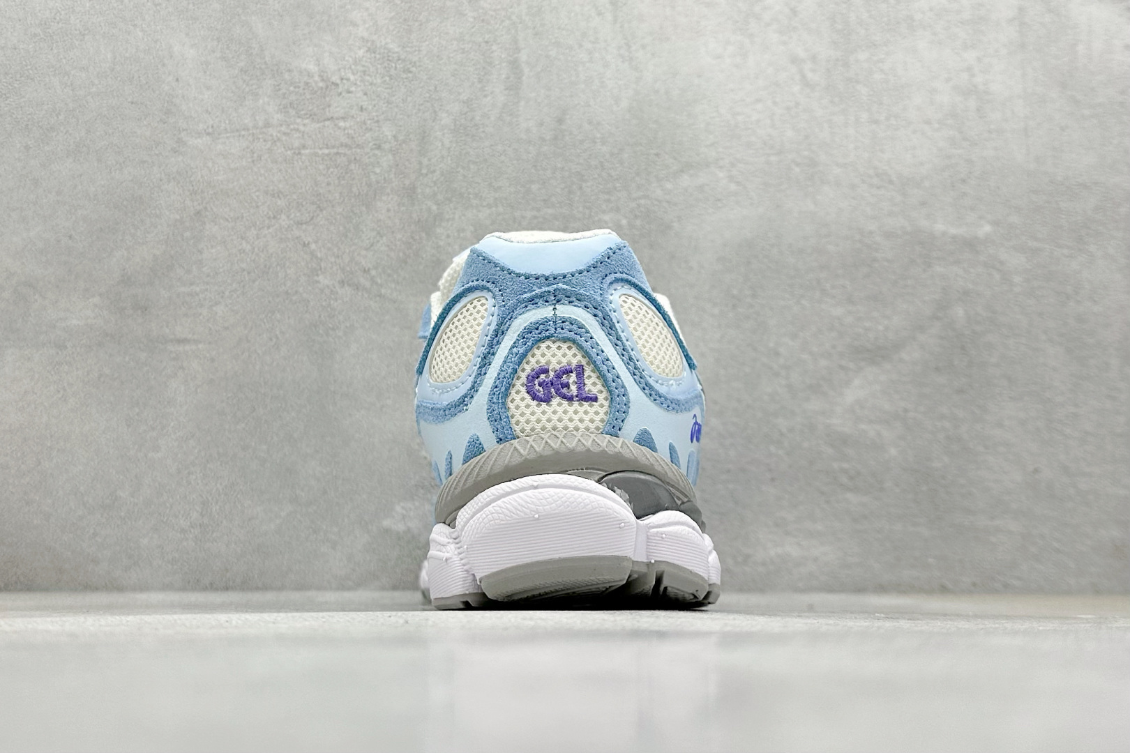  
GW版 Asics GEL-NYC 亚瑟士防滑耐磨透气低帮运动休闲鞋 
GEL-NYC™ 运动鞋的灵