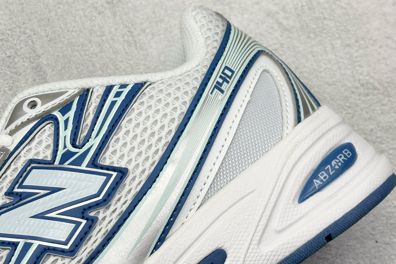  
GW版 New Balance 740系列复古老爹风休闲运动慢跑鞋
#原盒 原吊牌 组合大底 11