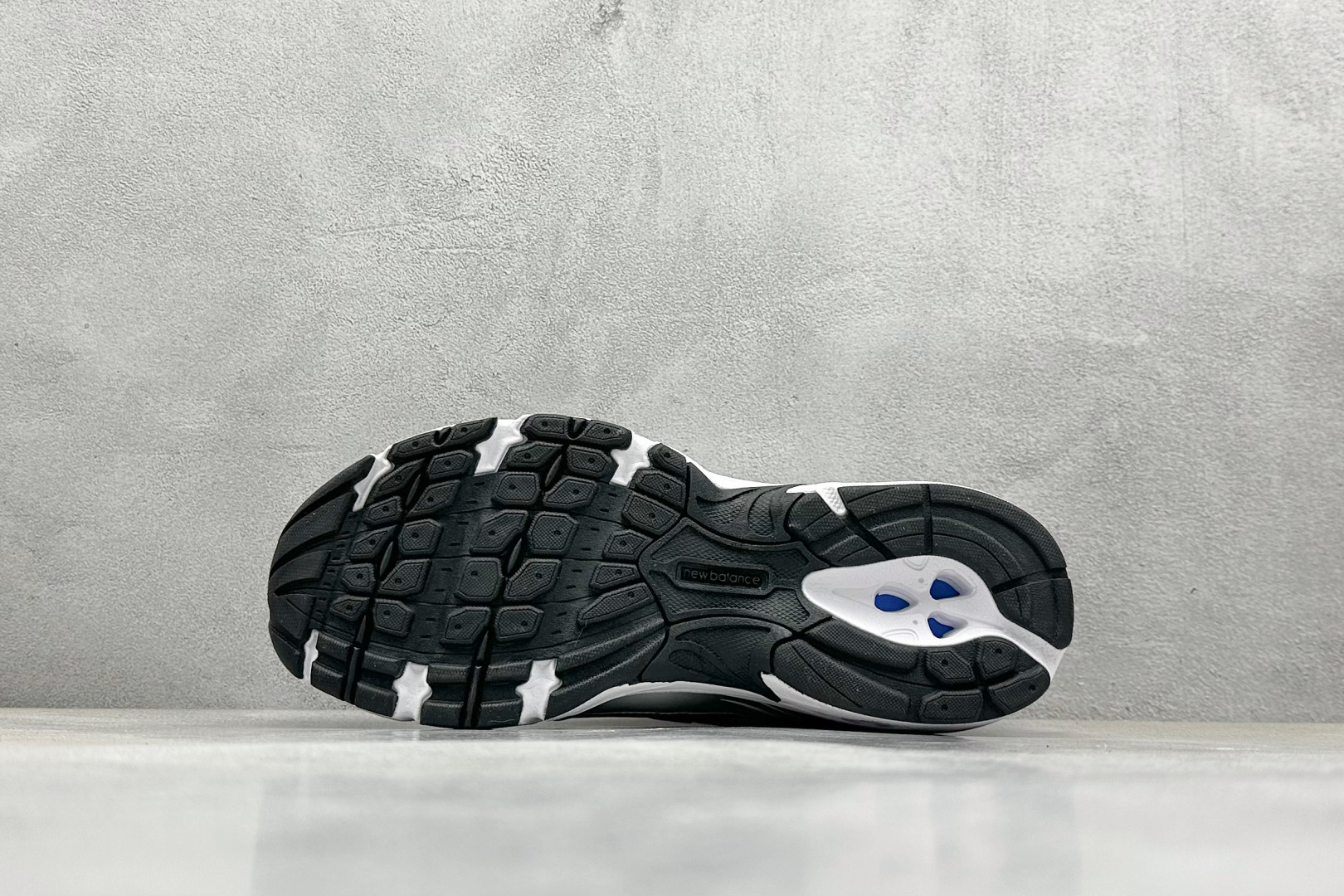  
GW版 New Balance 740系列复古老爹风休闲运动慢跑鞋
#原盒 原吊牌 组合大底 11