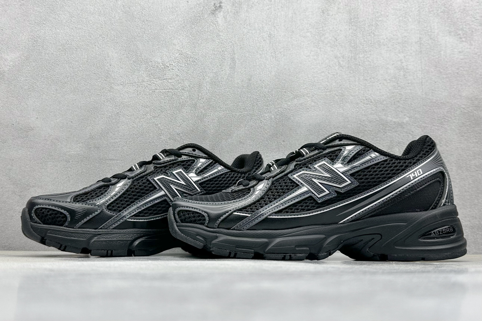  
GW版 New Balance 740系列复古老爹风休闲运动慢跑鞋
#原盒 原吊牌 组合大底 11