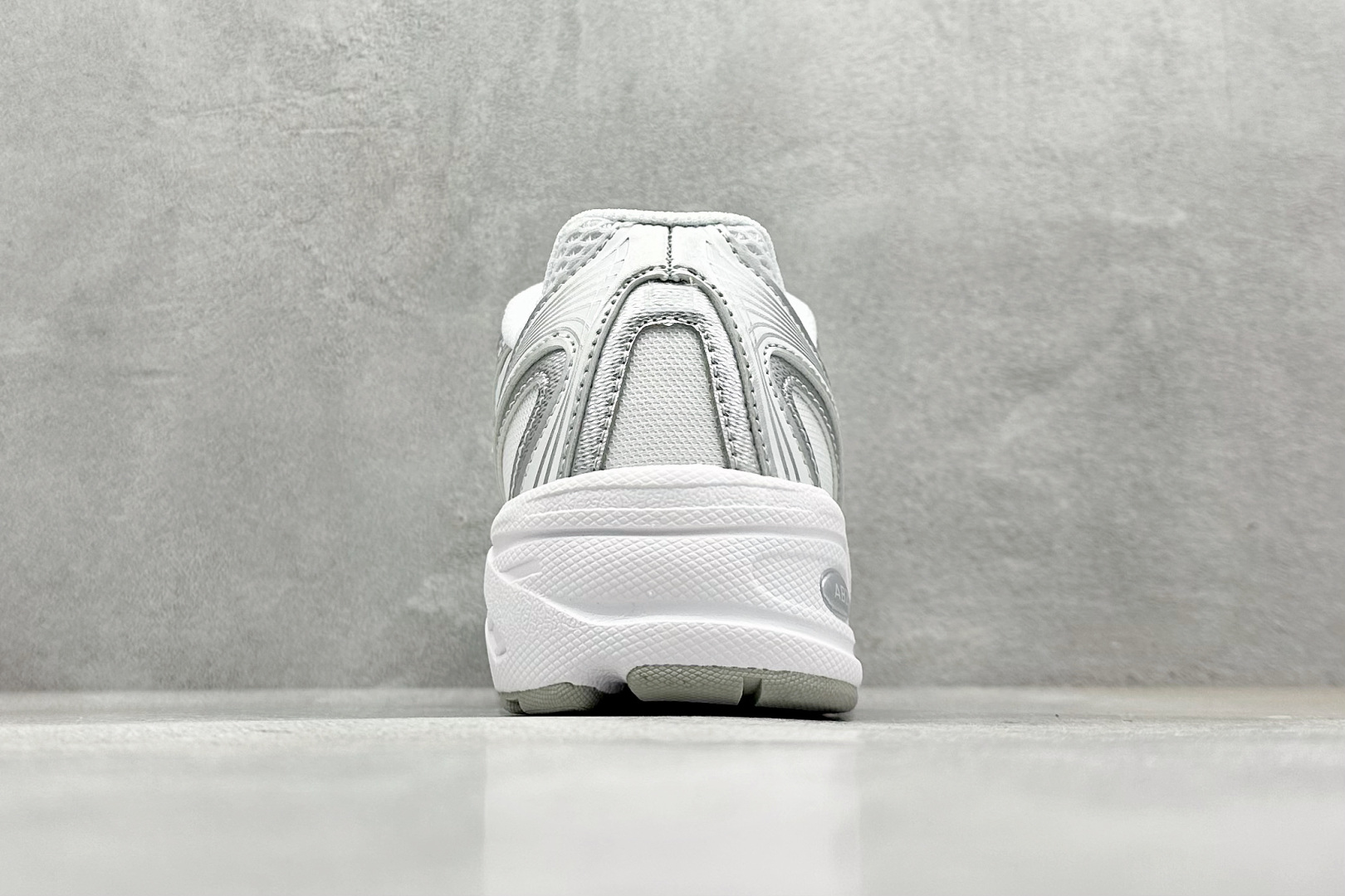  
GW版 New Balance 740系列复古老爹风休闲运动慢跑鞋
#原盒 原吊牌 组合大底 11