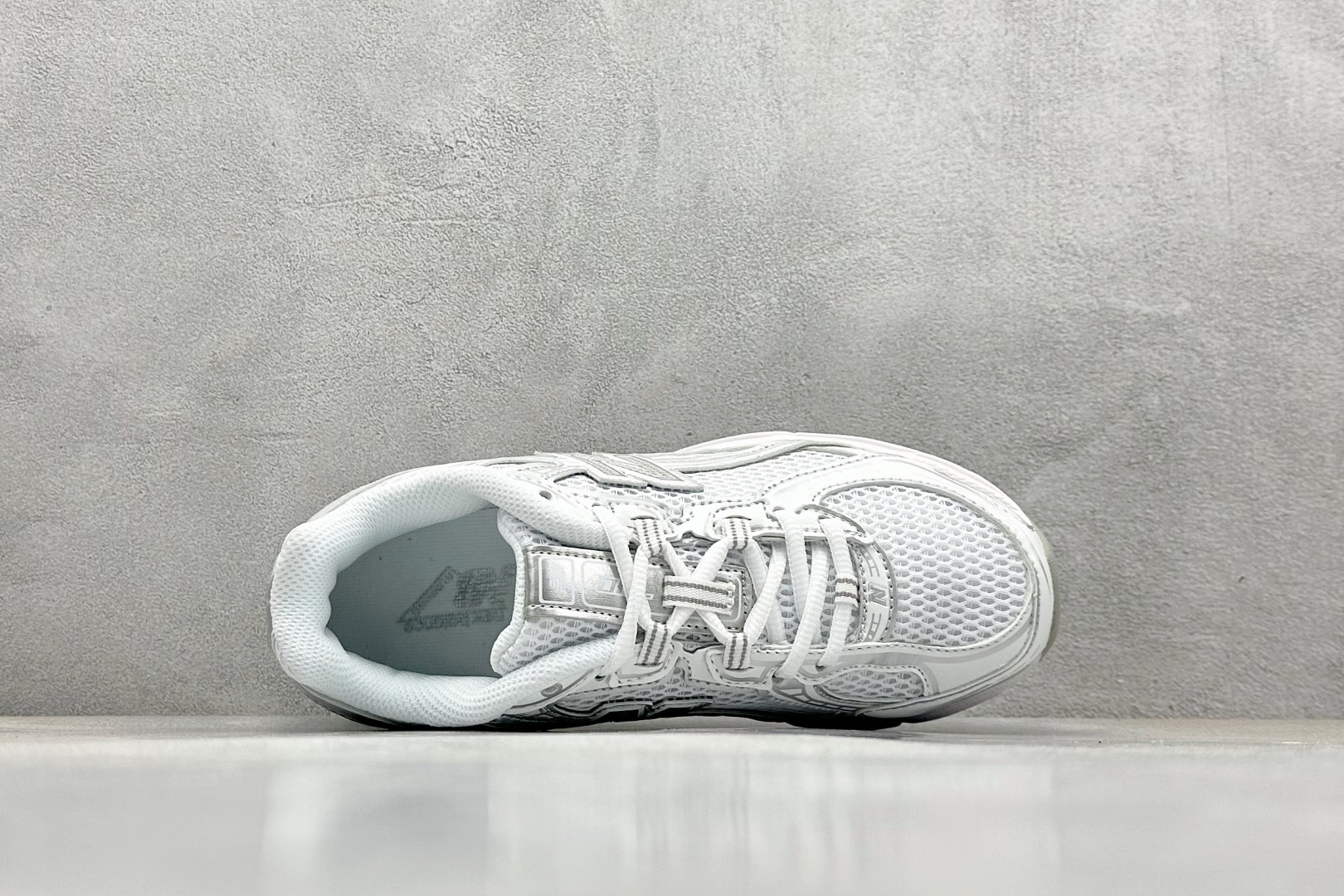  
GW版 New Balance 740系列复古老爹风休闲运动慢跑鞋
#原盒 原吊牌 组合大底 11