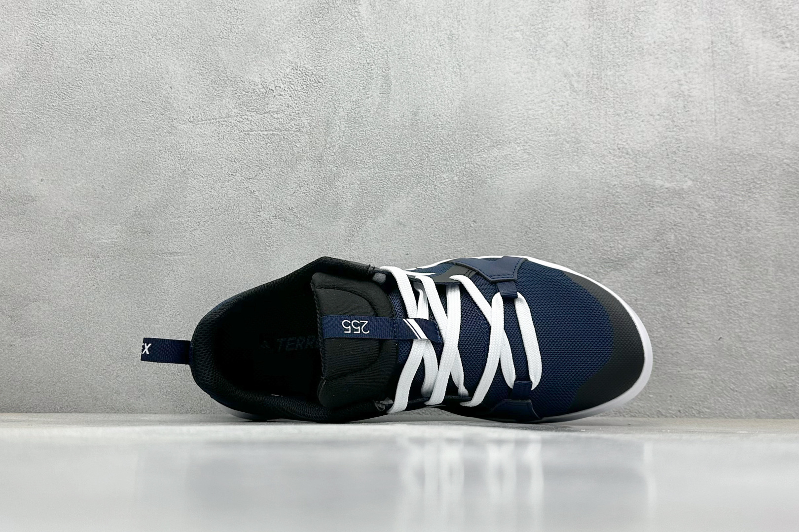  
Adidar Climacool TERREX CC BOAT S.RDY 运动溯溪鞋户外涉水鞋。在