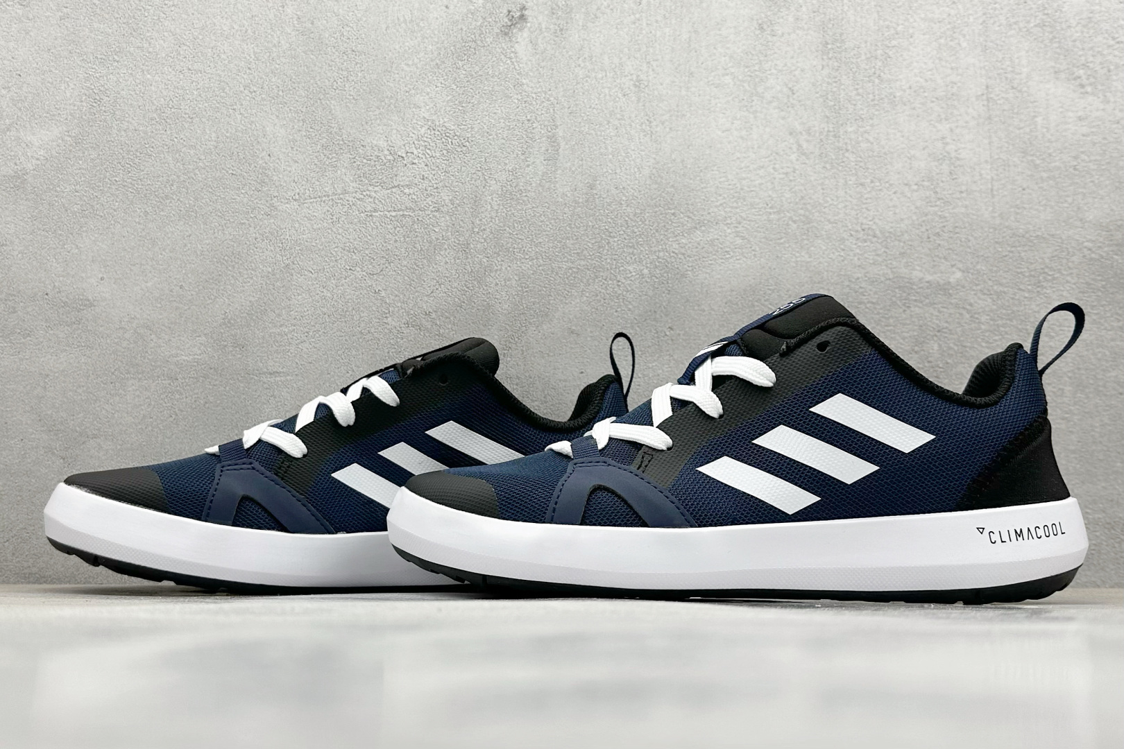  
Adidar Climacool TERREX CC BOAT S.RDY 运动溯溪鞋户外涉水鞋。在