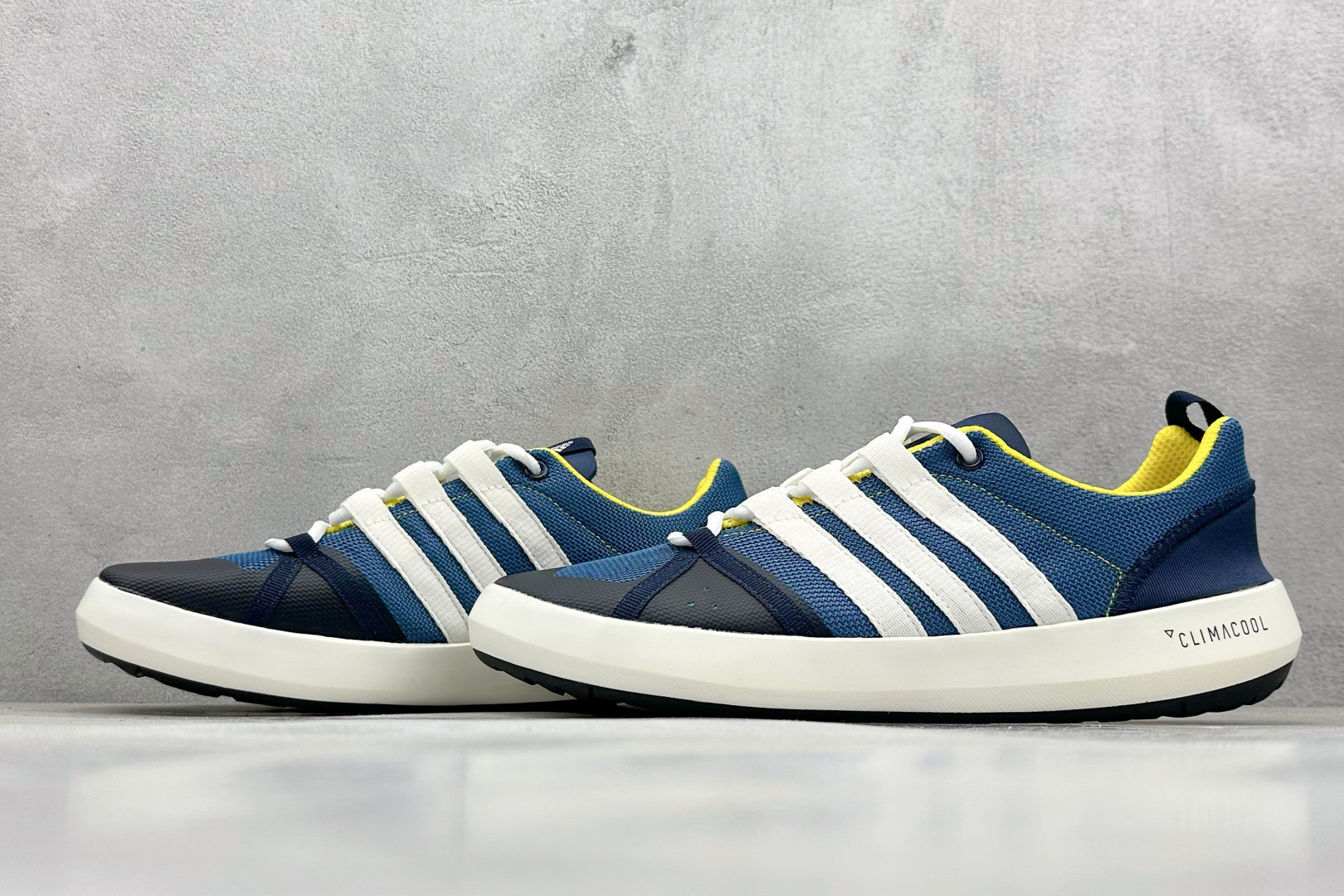  
Adidas Climacool TERREX CC BOAT  运动溯溪鞋户外涉水鞋 

货号：B