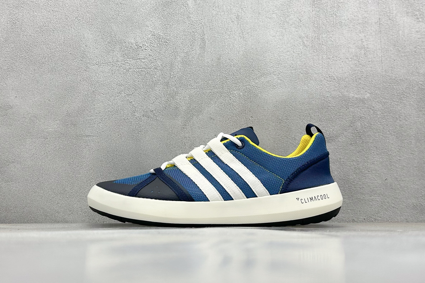  
Adidas Climacool TERREX CC BOAT  运动溯溪鞋户外涉水鞋 

货号：B