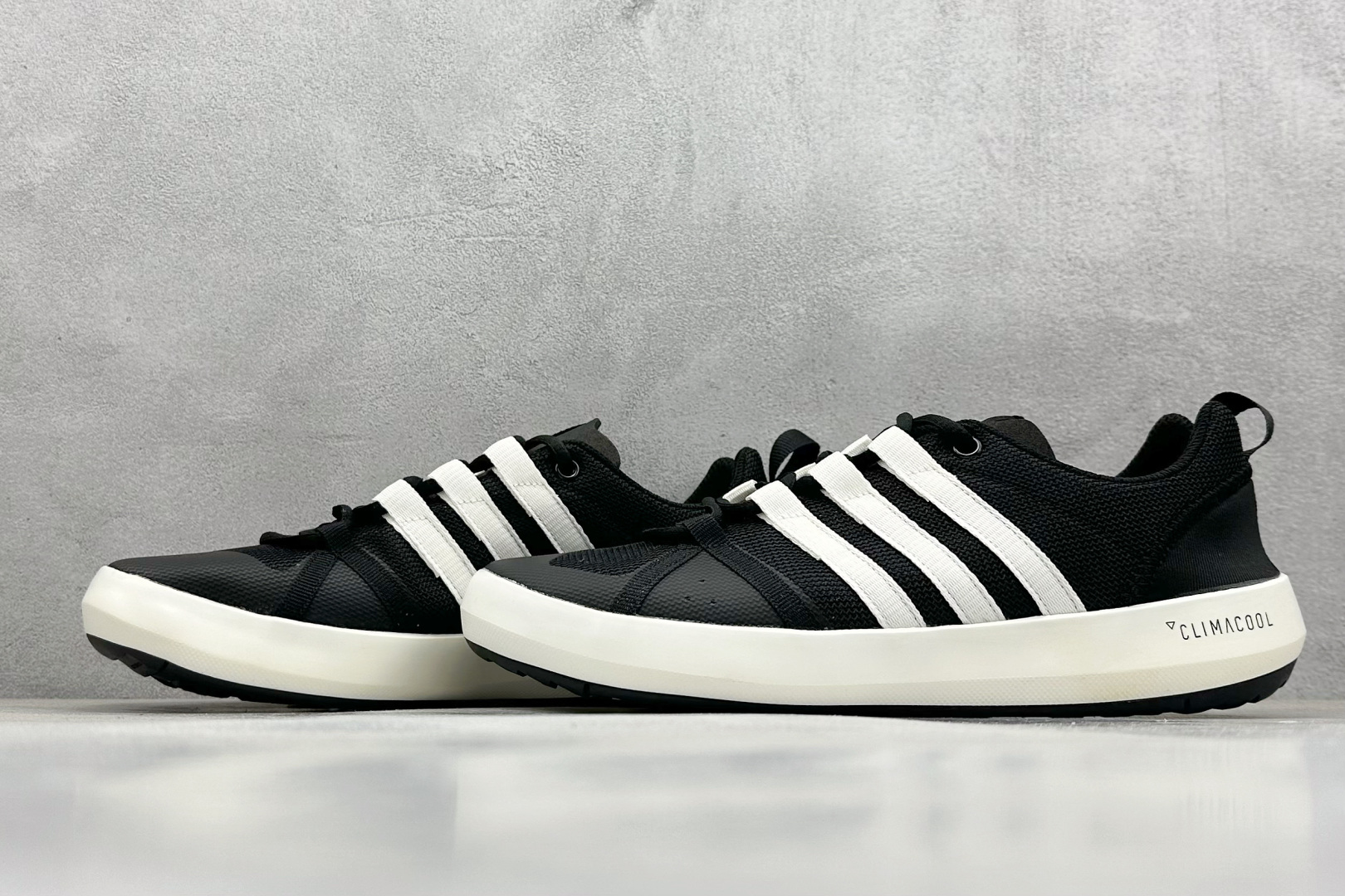  
Adidas Climacool TERREX CC BOAT  运动溯溪鞋户外涉水鞋 

货号：B