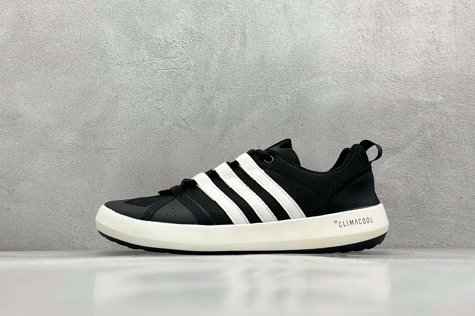  
Adidas Climacool TERREX CC BOAT  运动溯溪鞋户外涉水鞋 

货号：B