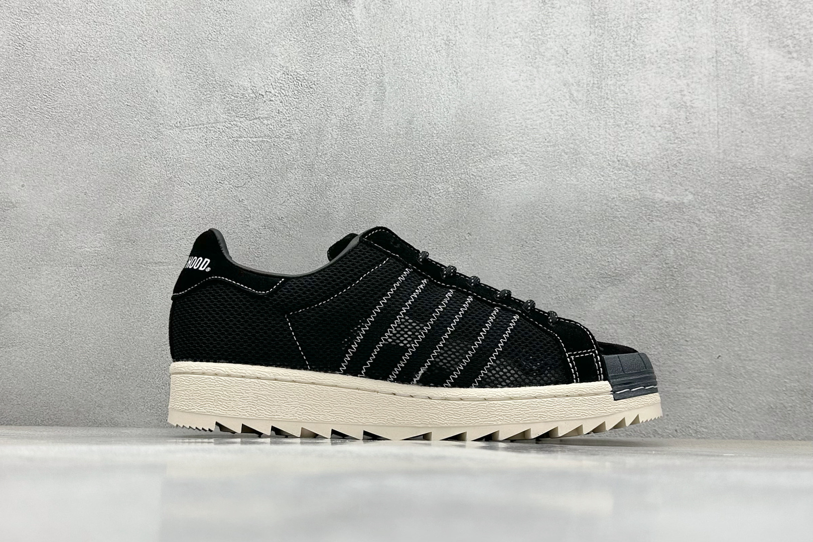  
AD Originals Superstar x NEIGHBORHOOD × CLOT 贝壳头 
