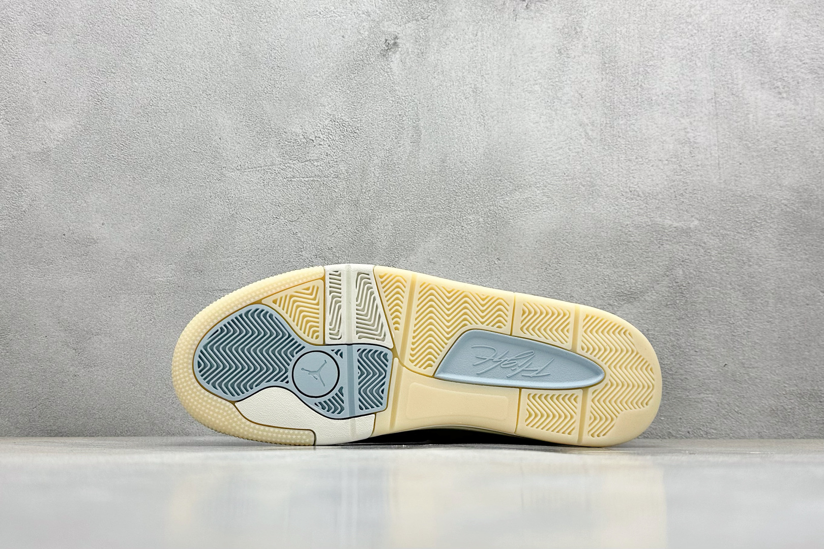  
BF版 Jordan FLIGHT COURT 
公司级出品 极力推荐
Air Jordan AJ4