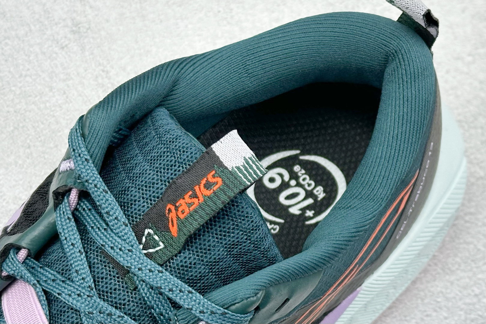  
Asics Gel-Trabuco 13 亚瑟士复古透气休闲鞋缓震耐磨跑步鞋
#鞋面采用无缝线鞋面