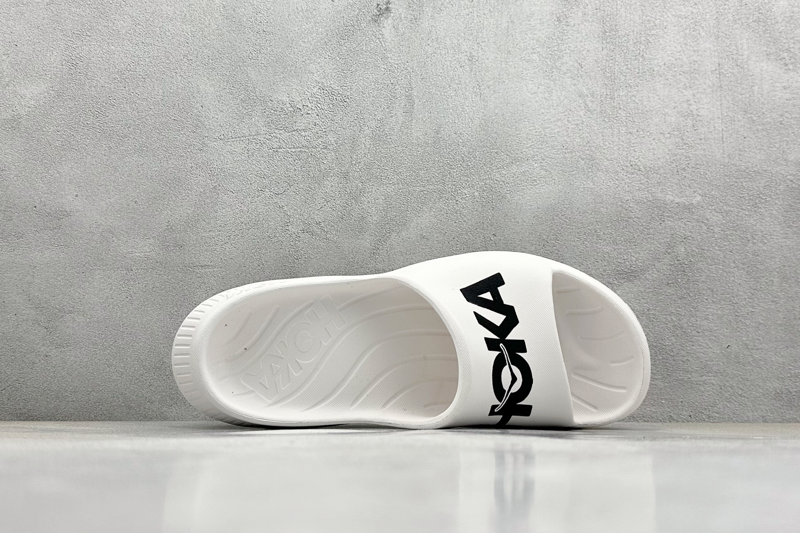  终端放店
K版 HOKA ONE ONE ORA Recovery Slide 3 运动拖鞋 
采用非