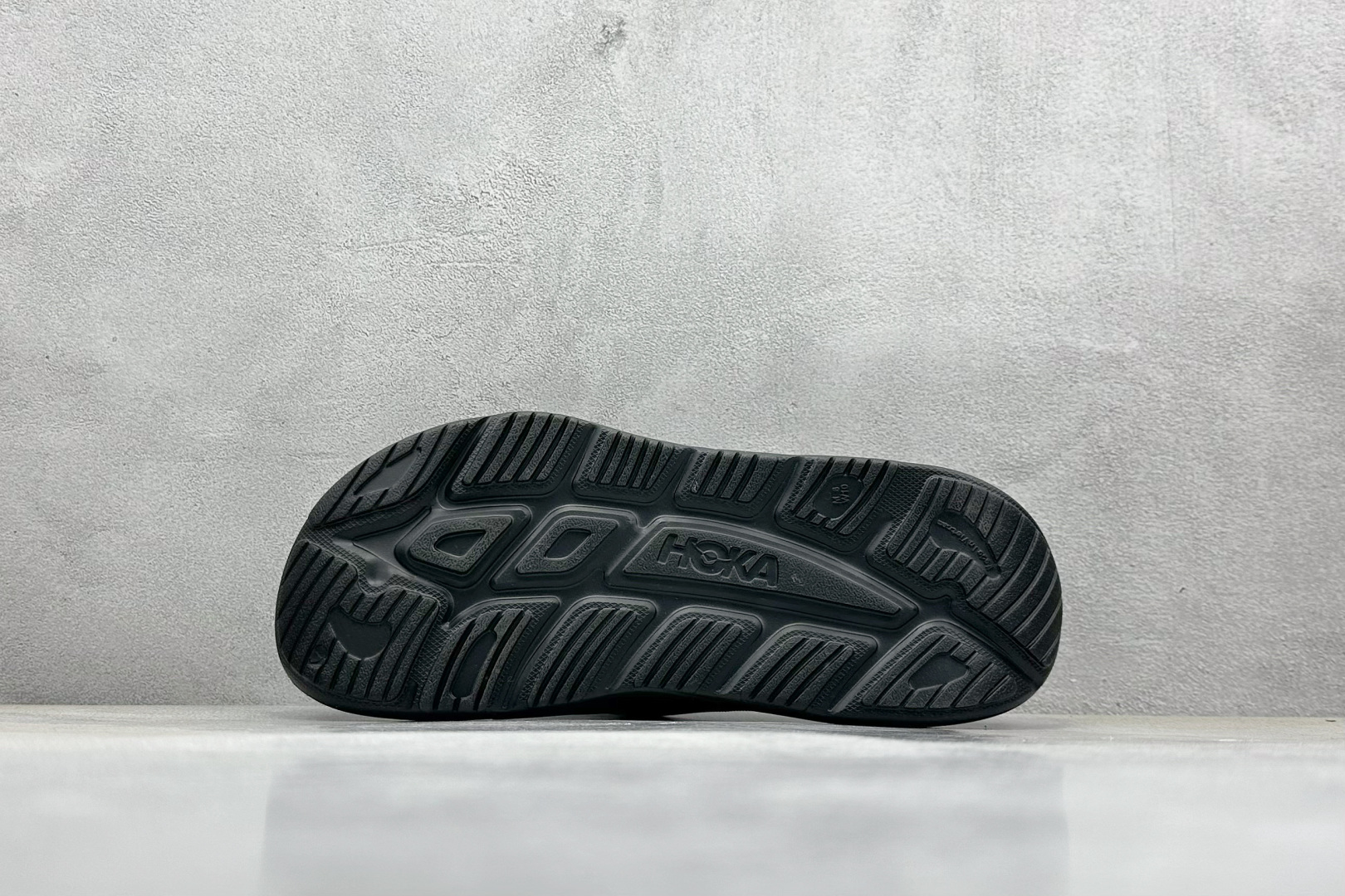  终端放店
K版 HOKA ONE ONE ORA Recovery Slide 3 运动拖鞋 
采用非