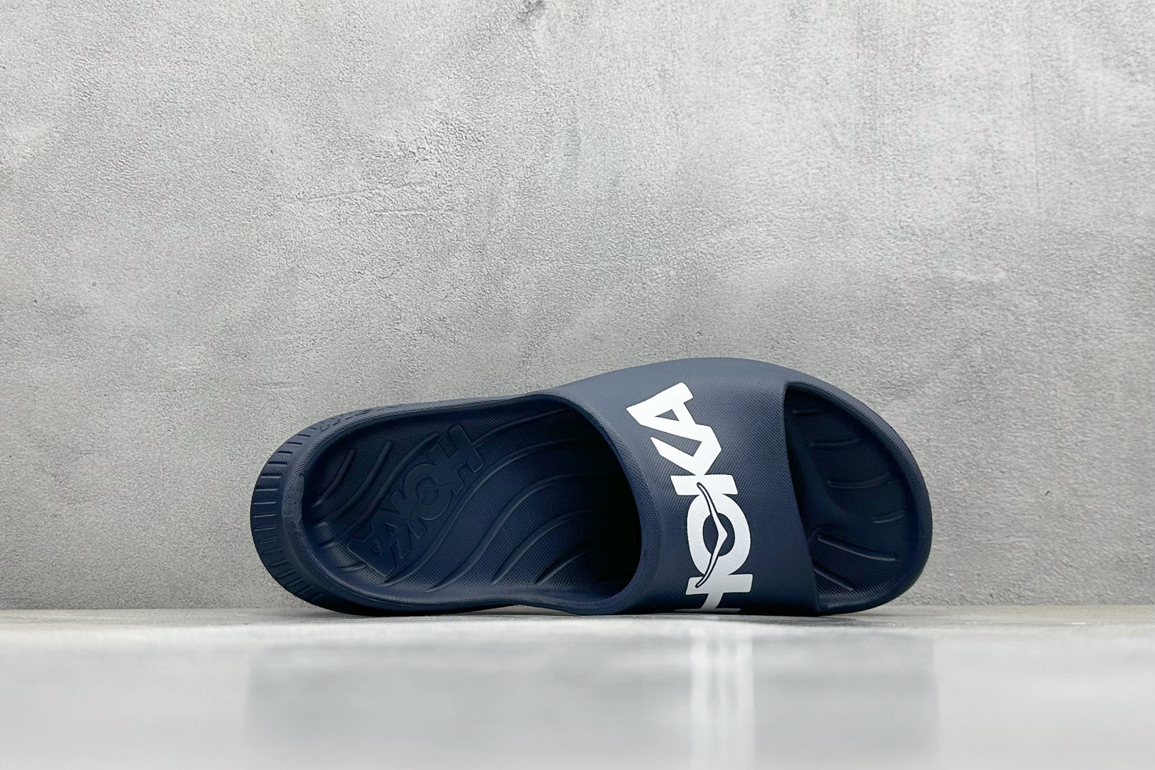  终端放店
K版 HOKA ONE ONE ORA Recovery Slide 3 运动拖鞋 
采用非