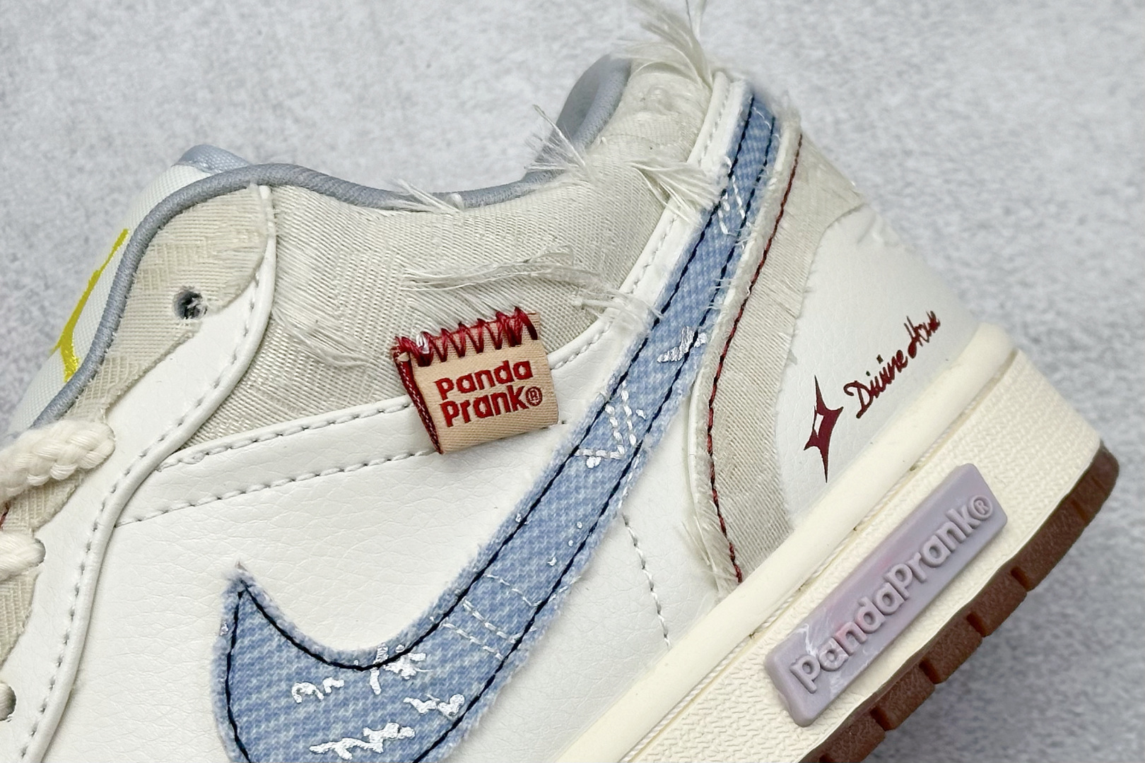  终端放店
FS版 Air Jordan 1 Low 引线牵梦/连理枝
整体围绕熊猫恶作剧乘浪钓手主题设