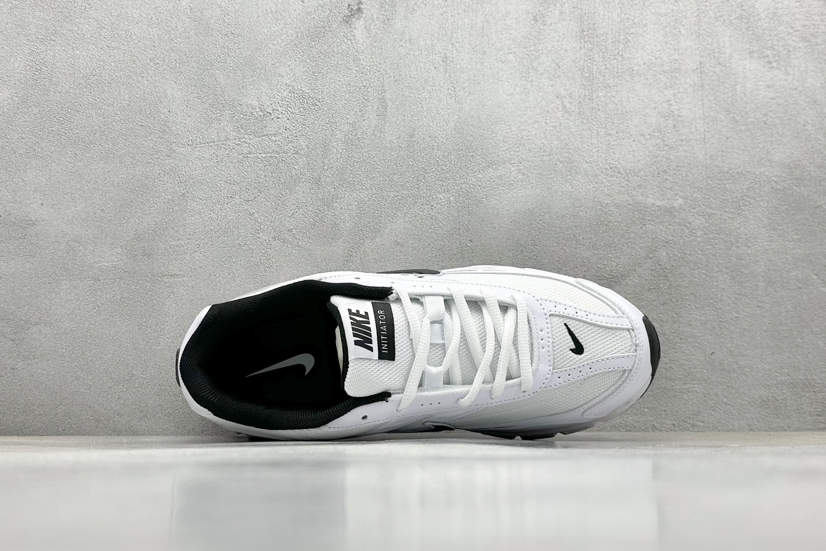  终端放店
GX版 Nike Initiator Running 耐克INS
超火复古老爹跑鞋 
独家私
